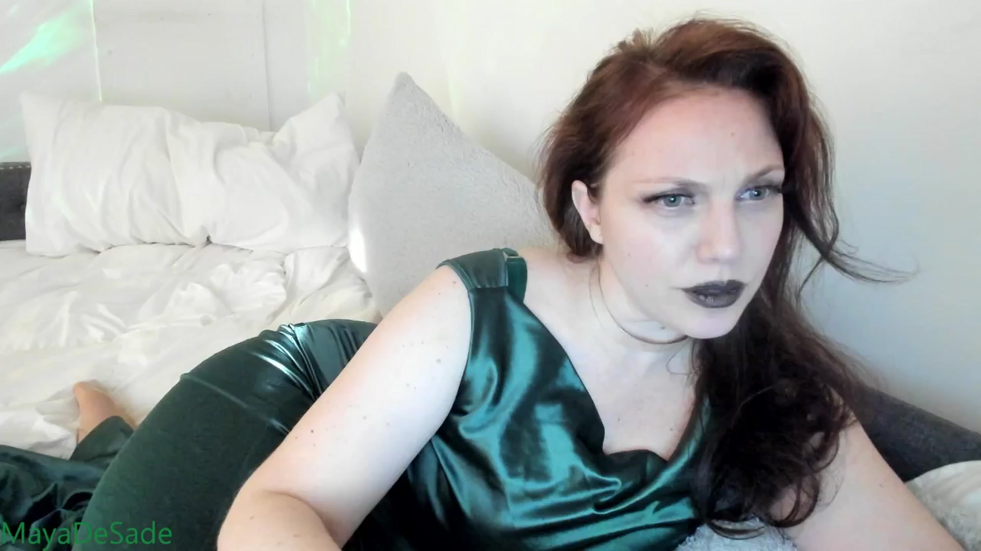 Gallery image thumbnail from MayaDeSade's myfreecams stream on, 01/01/2026, 15:31 image 5 of 20