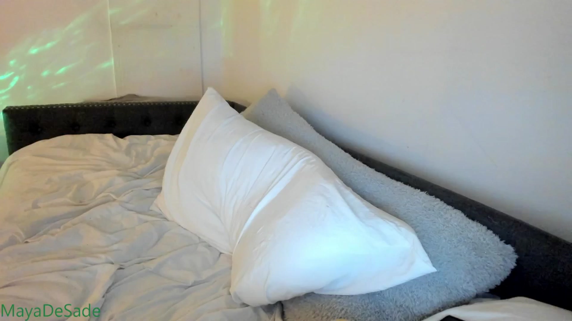 Gallery image thumbnail from MayaDeSade's myfreecams stream on, 02/20/2026, 13:54 image 12 of 20
