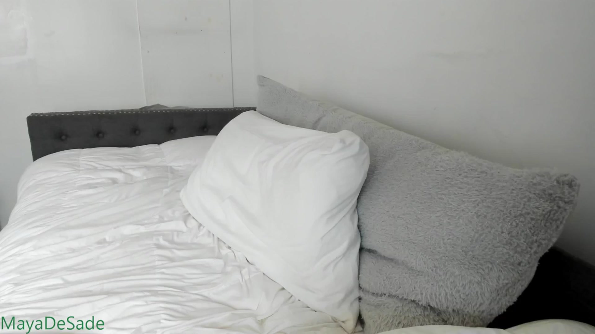 Gallery image thumbnail from MayaDeSade's myfreecams stream on, 03/15/2026, 18:03 image 2 of 20