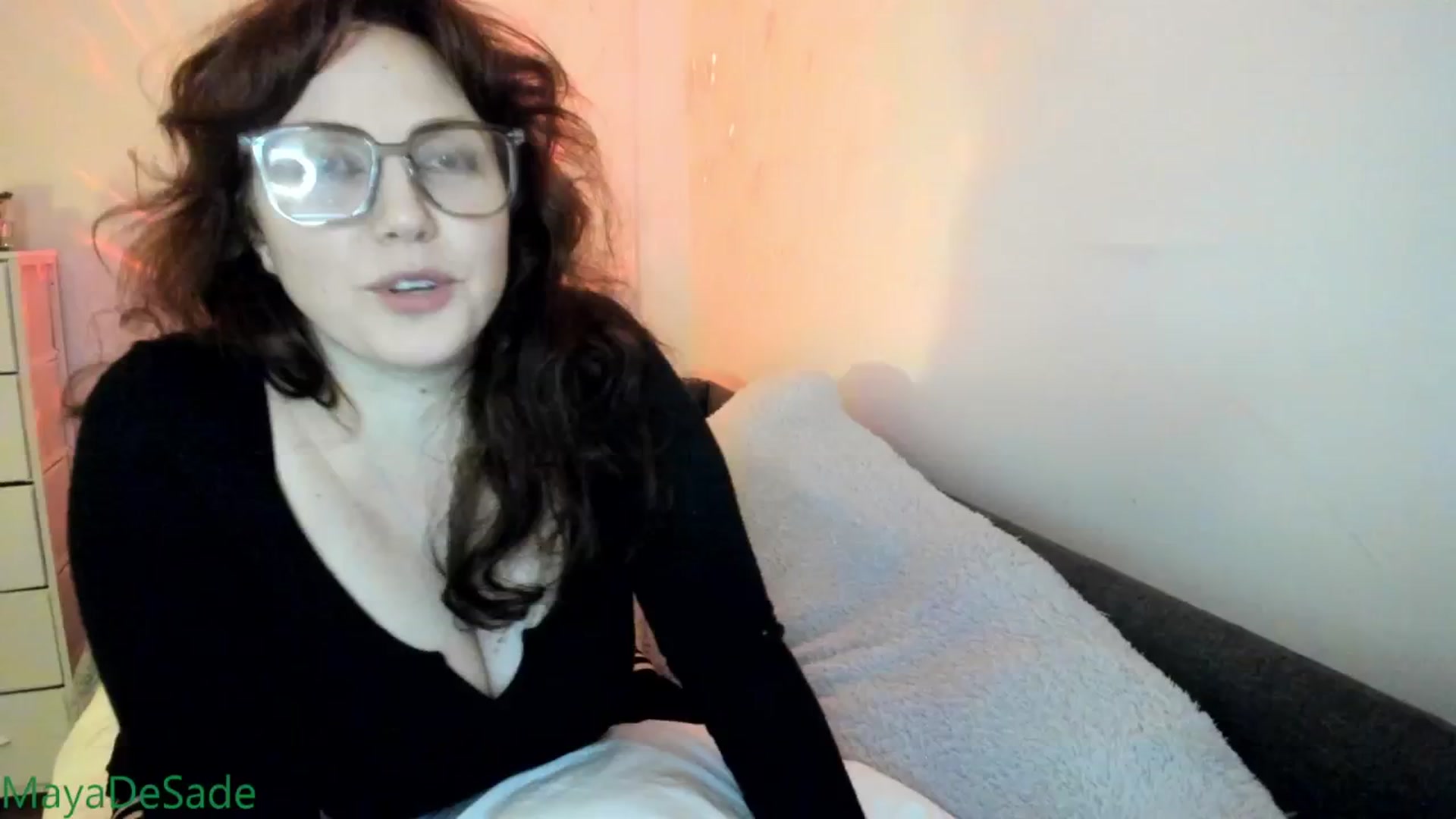 Gallery image thumbnail from MayaDeSade's myfreecams stream on, 04/25/2026, 14:19 image 6 of 20