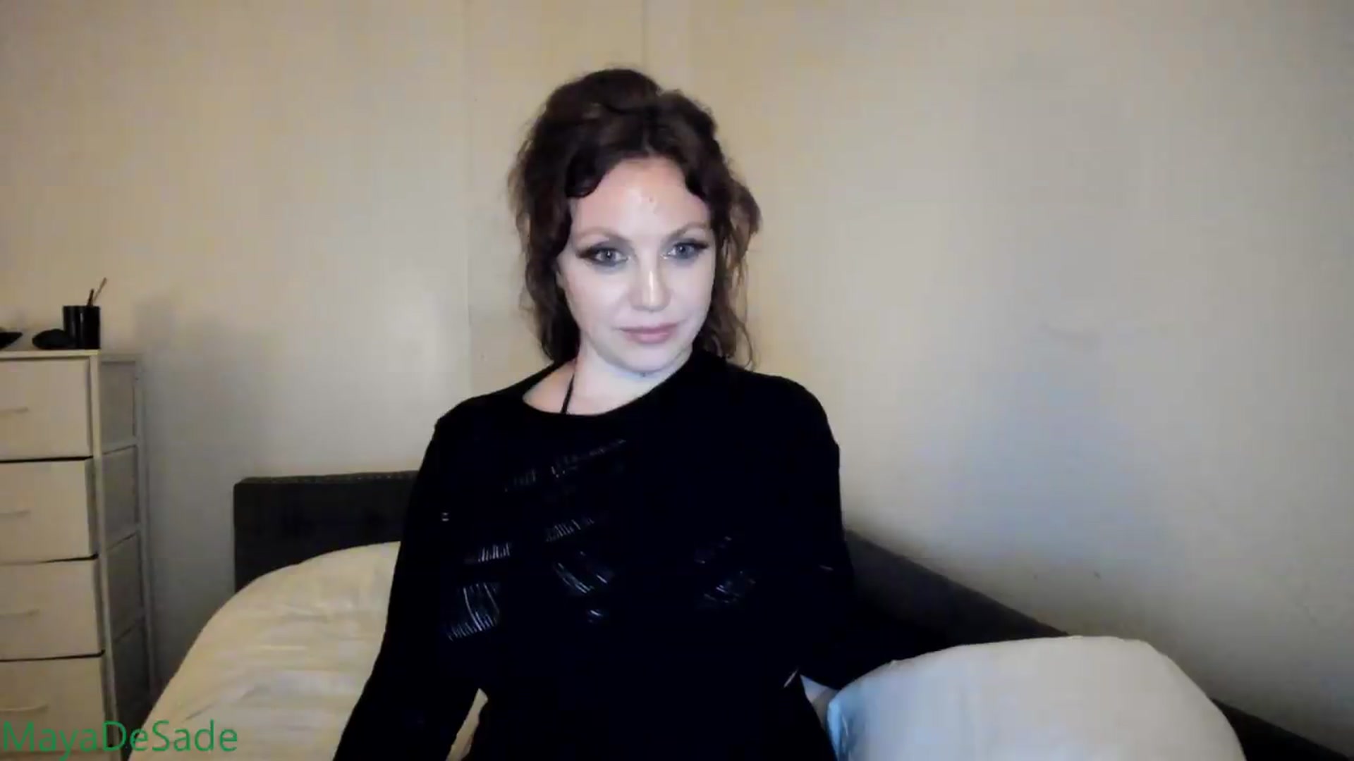 Gallery image thumbnail from MayaDeSade's myfreecams stream on, 09/01/2026, 09:36 image 9 of 20