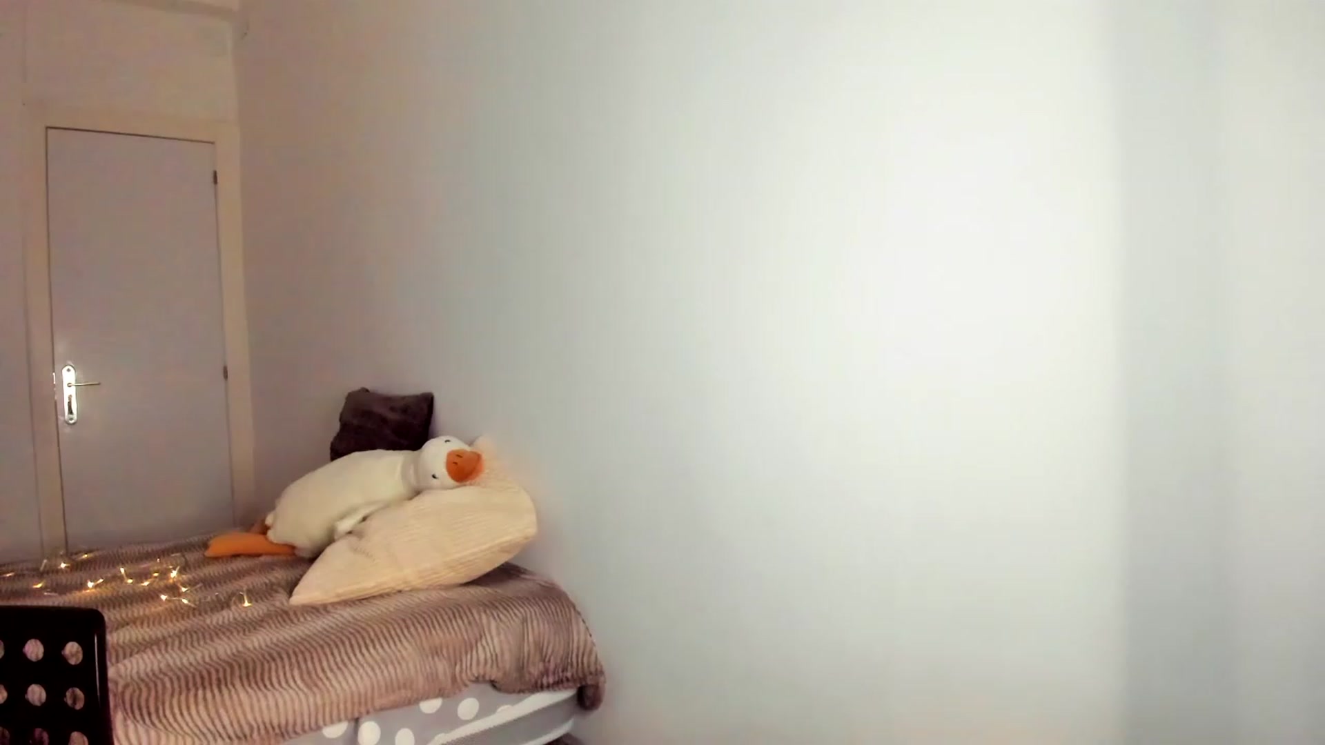 Gallery image thumbnail from MayaKisa's myfreecams stream on, 10/18/2023, 21:02 image 2 of 20