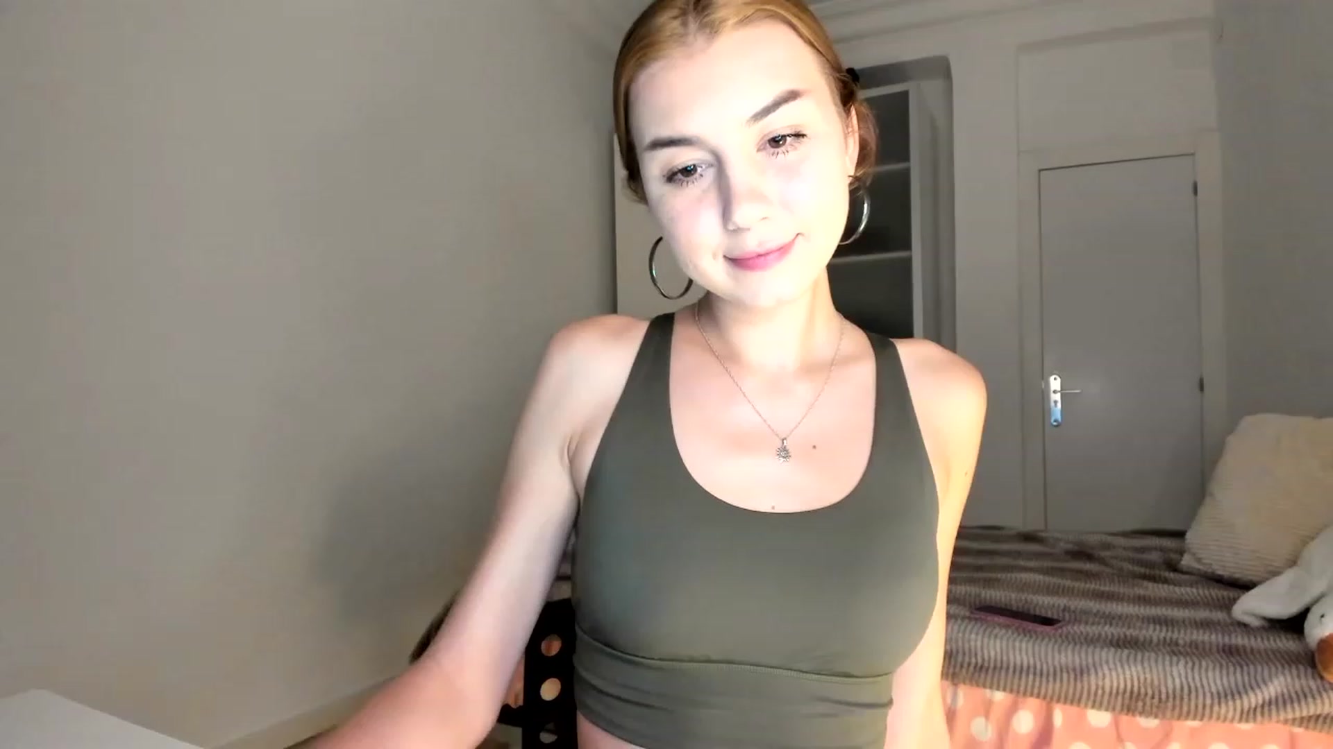 Gallery image thumbnail from MayaKisa's myfreecams stream on, 10/29/2023, 19:02 image 15 of 20