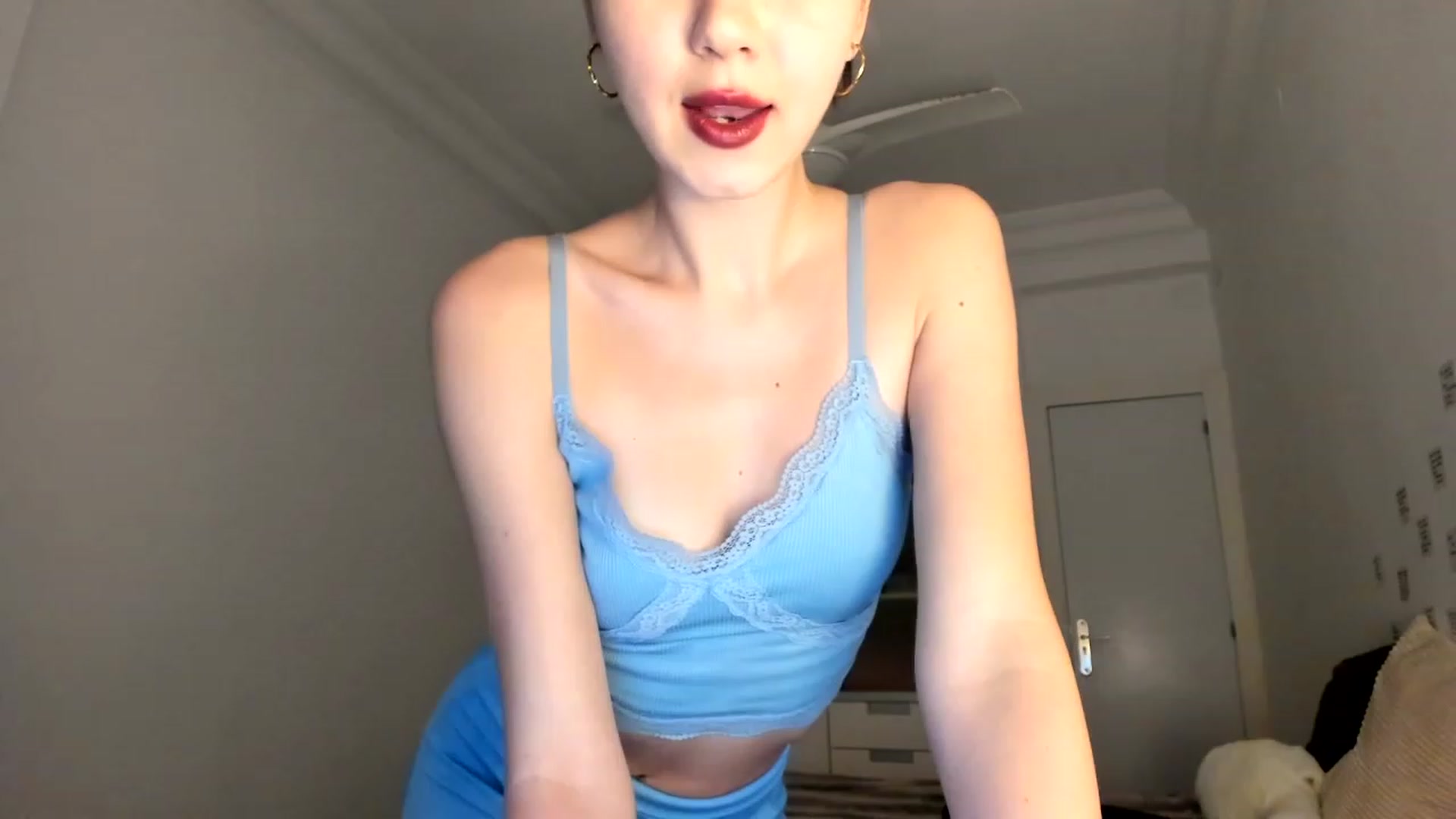 Gallery image thumbnail from MayaKisa's myfreecams stream on, 11/08/2023, 20:12 image 12 of 20