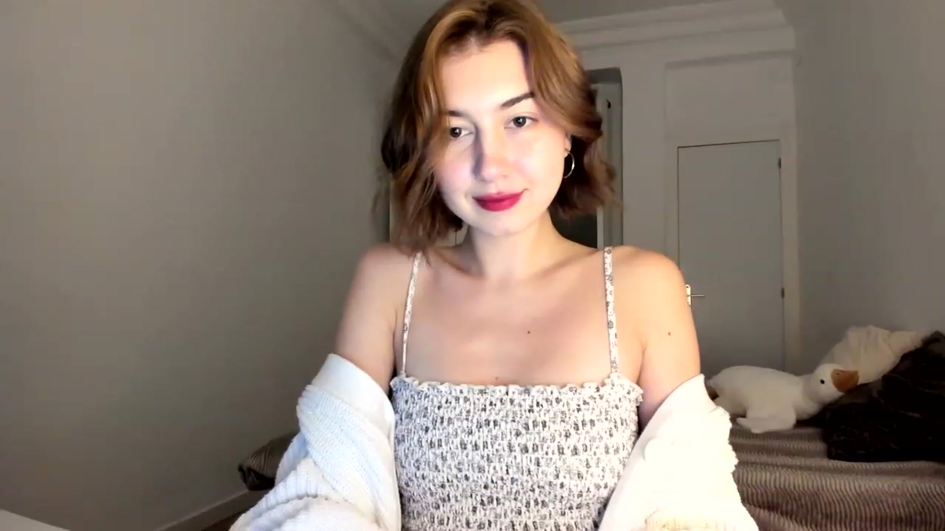 Gallery image thumbnail from MayaKisa's myfreecams stream on, 11/20/2023, 19:49 image 11 of 20