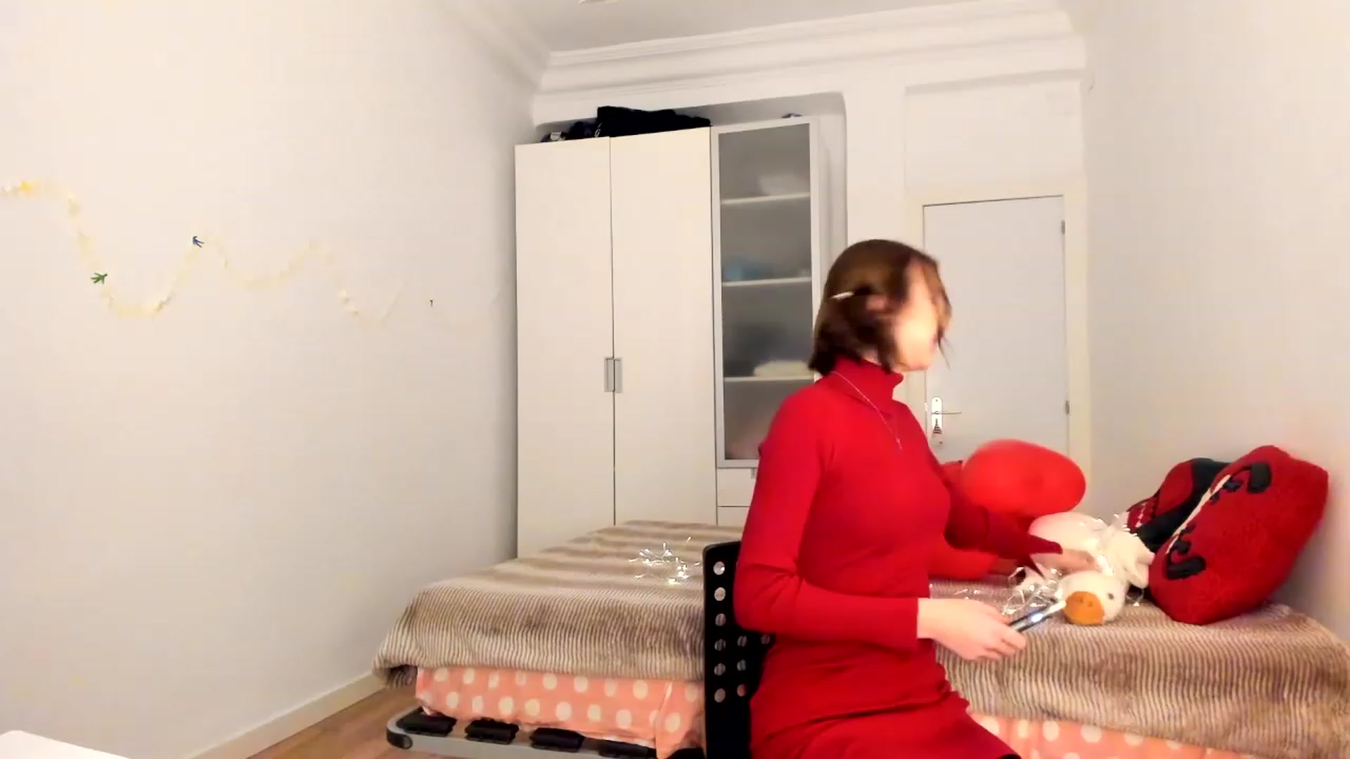 Gallery image thumbnail from MayaKisa's myfreecams stream on, 12/14/2023, 19:22 image 7 of 20