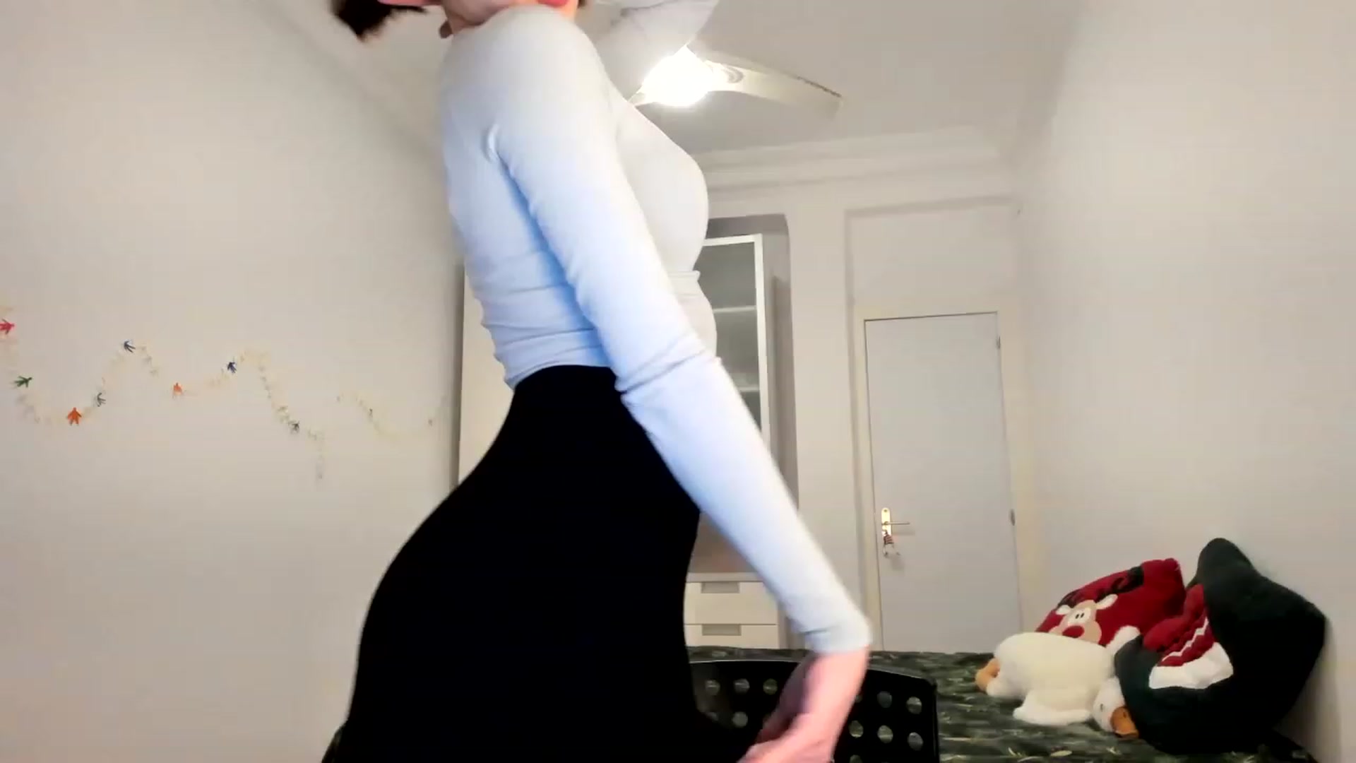 Gallery image thumbnail from MayaKisa's myfreecams stream on, 12/24/2023, 16:34 image 1 of 20