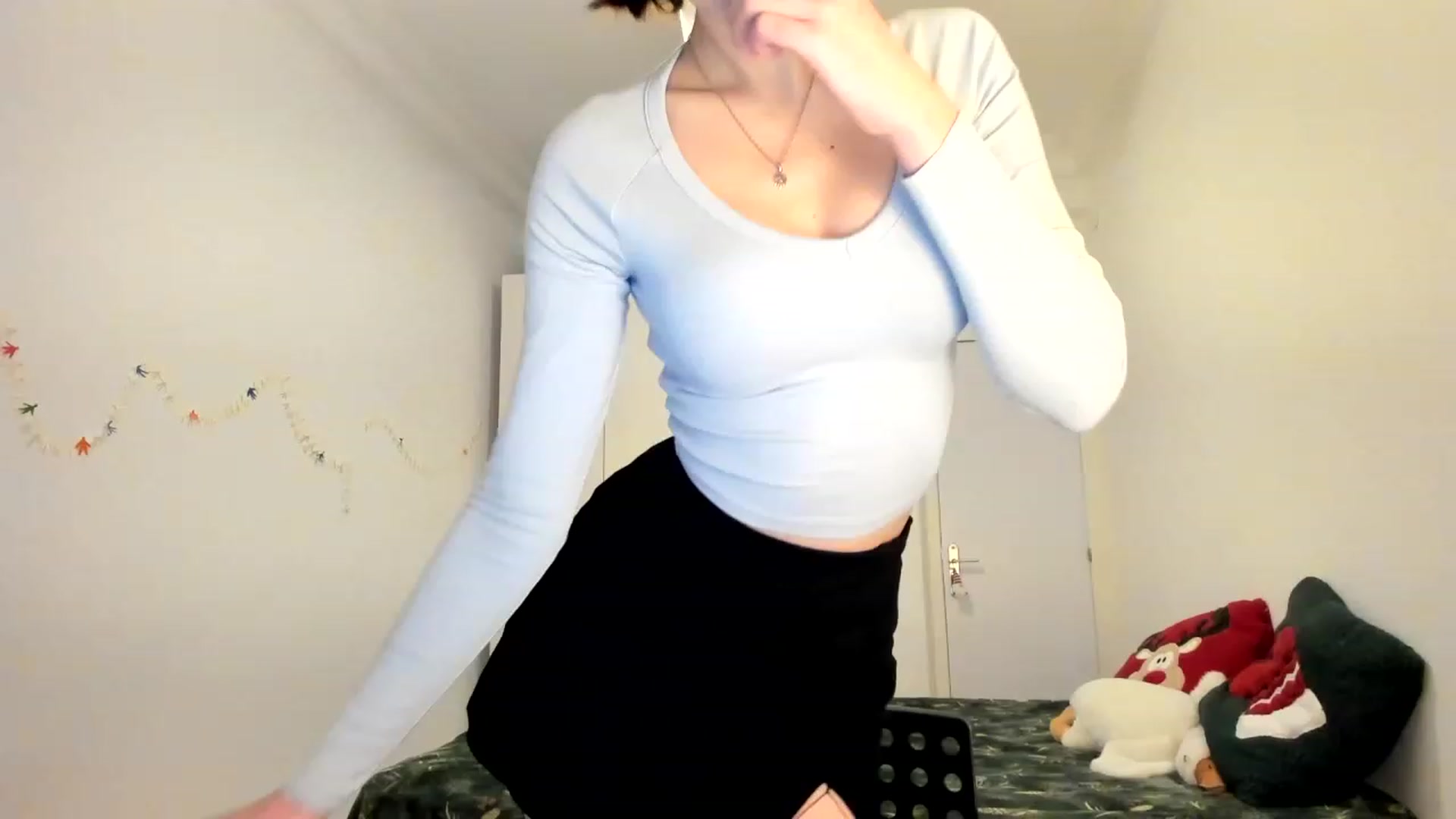 Gallery image thumbnail from MayaKisa's myfreecams stream on, 12/24/2023, 16:34 image 5 of 20