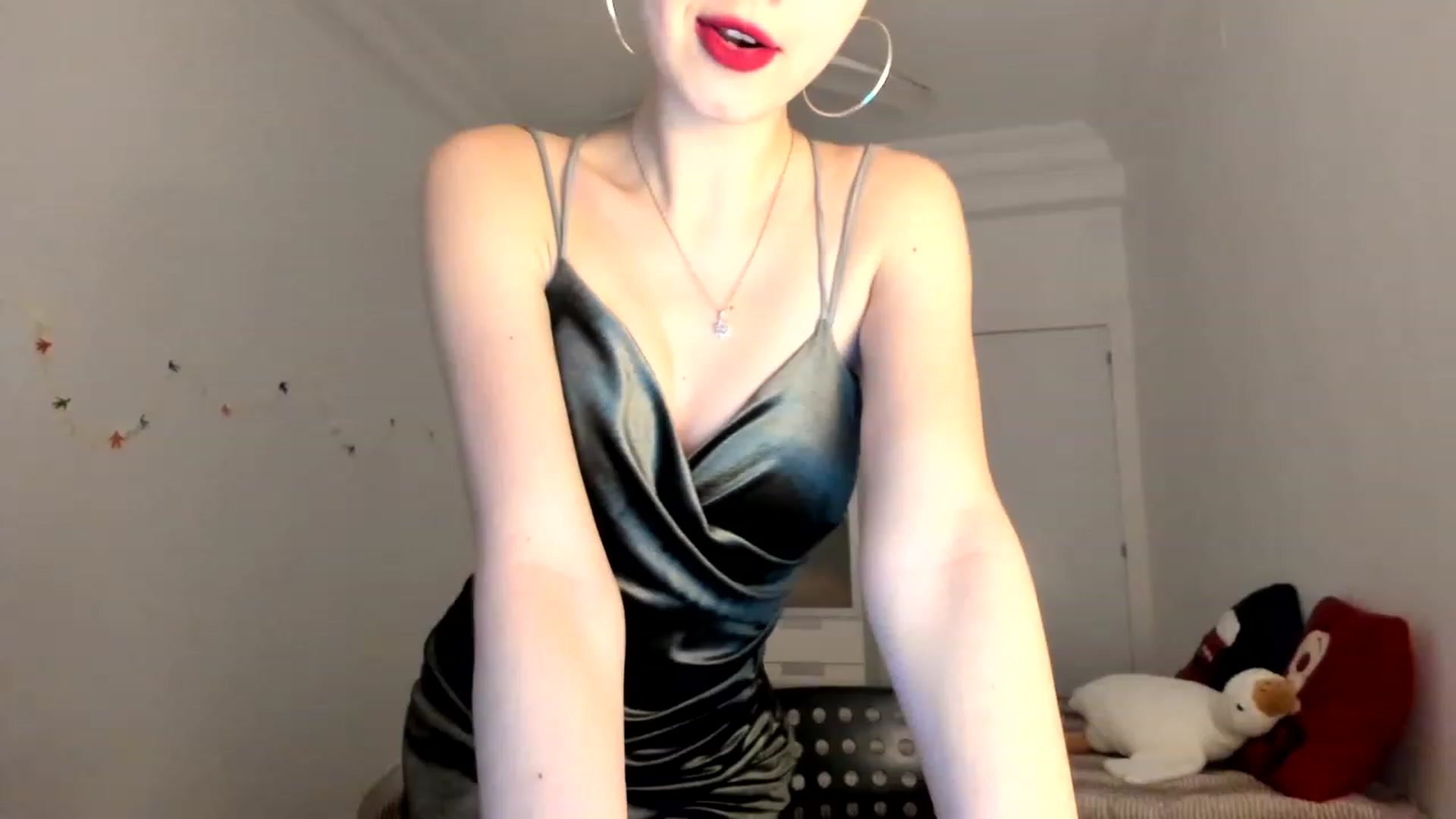Gallery image thumbnail from MayaKisa's myfreecams stream on, 12/26/2023, 22:01 image 5 of 20