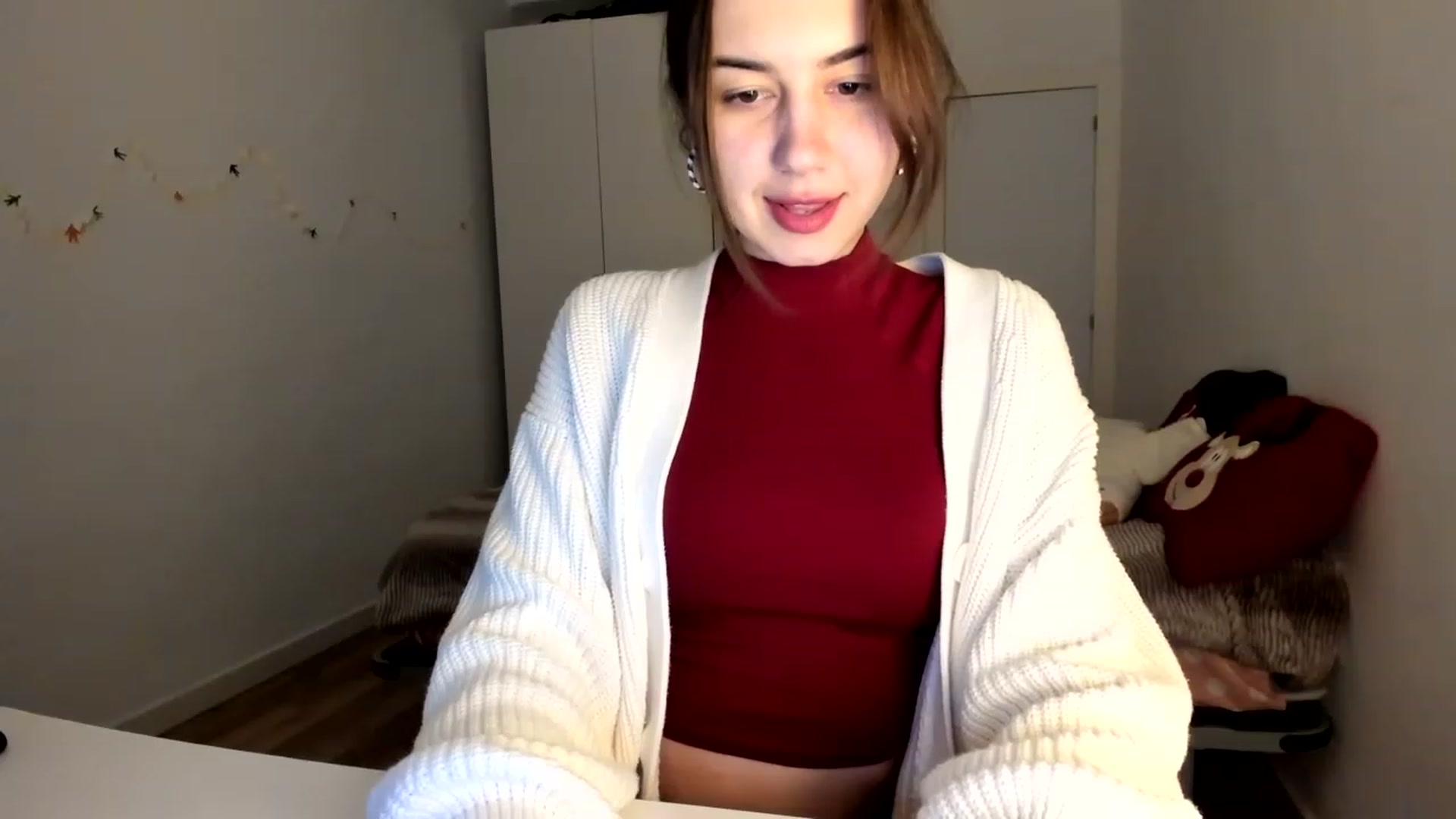 Gallery image thumbnail from MayaKisa's myfreecams stream on, 12/27/2023, 21:56 image 4 of 20