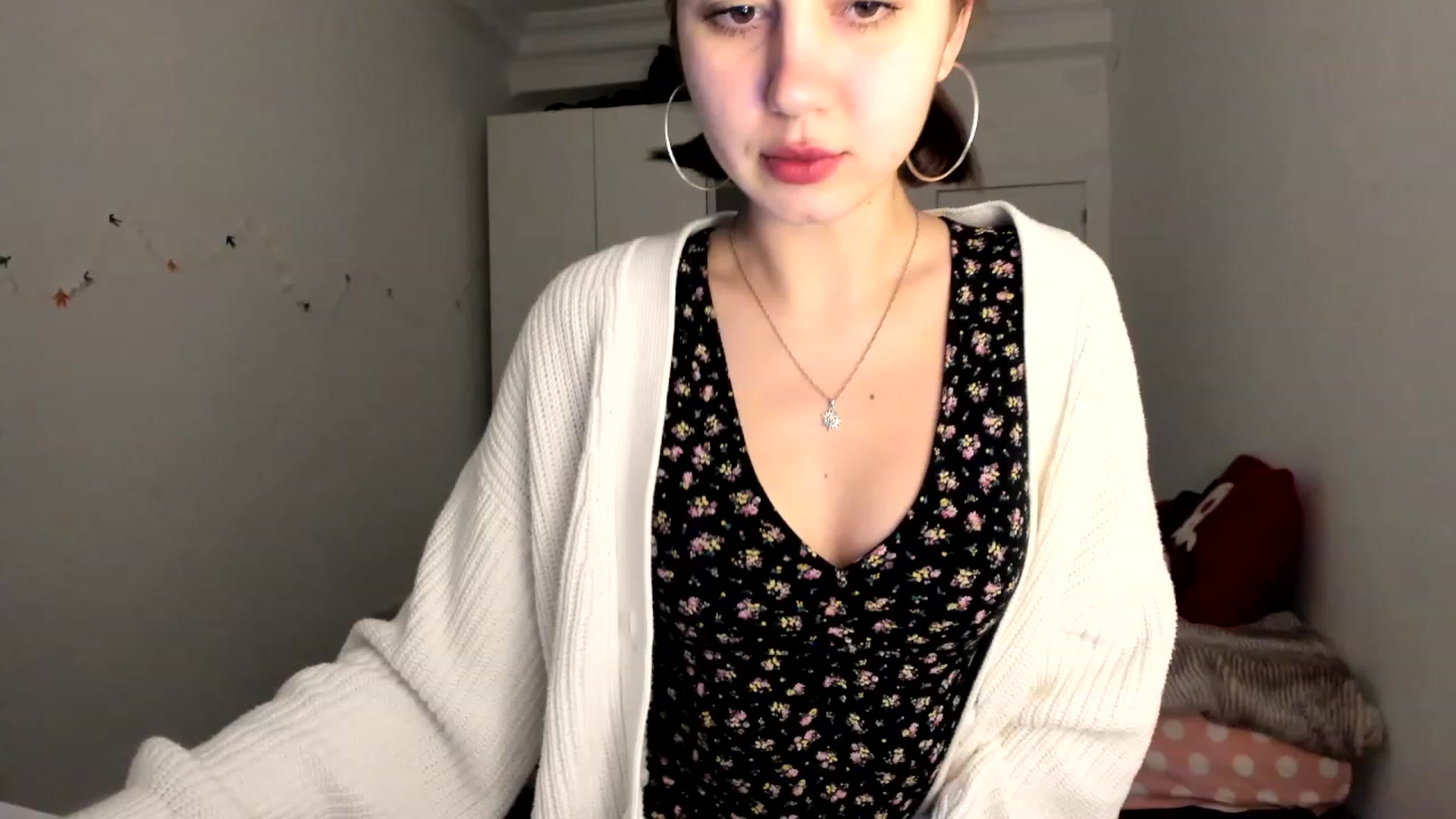 Gallery image thumbnail from MayaKisa's myfreecams stream on, 12/28/2023, 17:32 image 3 of 20