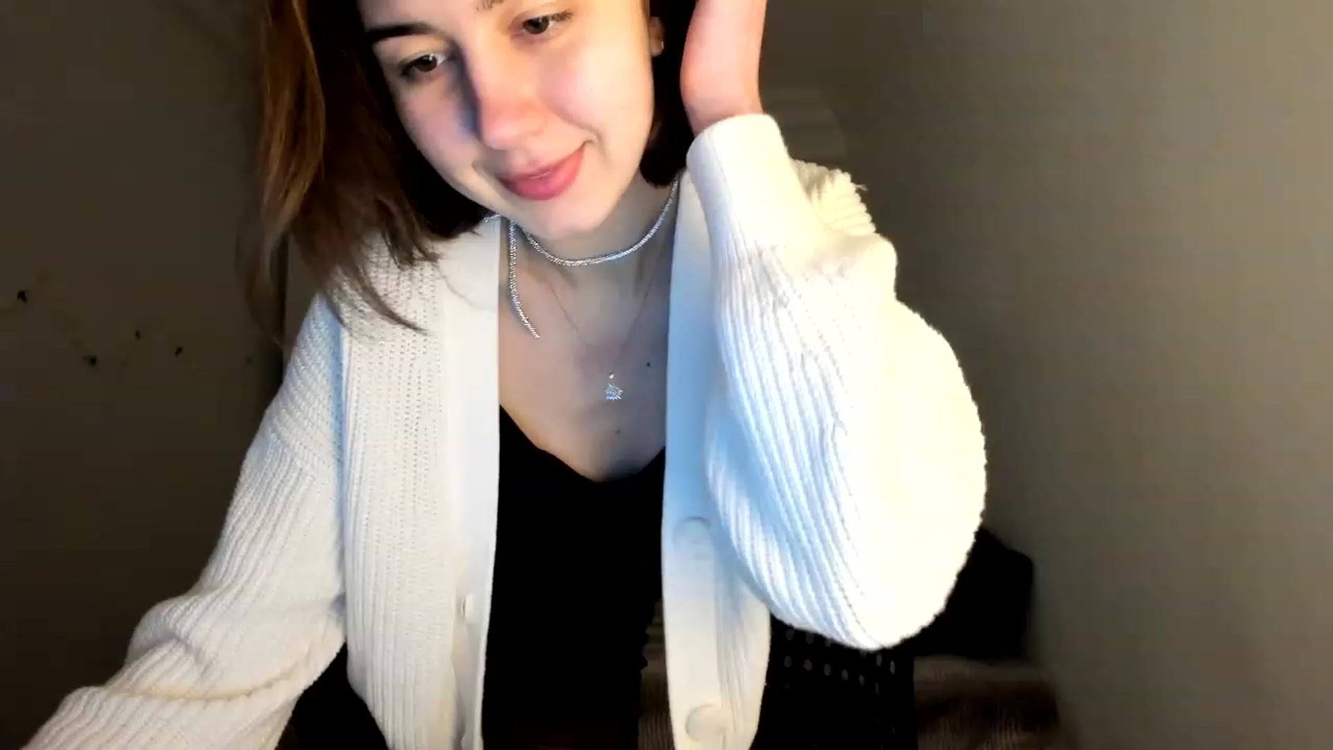 Gallery image thumbnail from MayaKisa's myfreecams stream on, 01/11/2024, 19:06 image 7 of 20