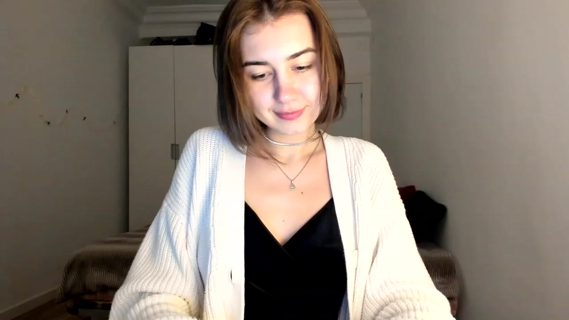 Gallery image thumbnail from MayaKisa's myfreecams stream on, 01/11/2024, 19:06 image 17 of 20