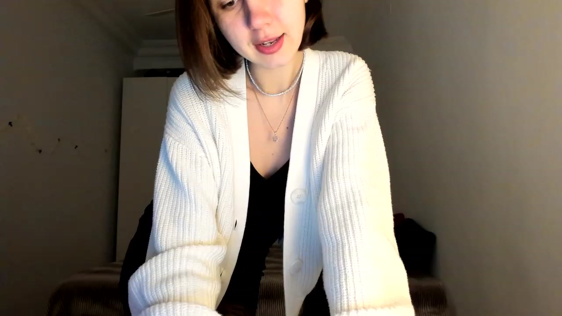 Gallery image thumbnail from MayaKisa's myfreecams stream on, 01/11/2024, 19:06 image 5 of 20
