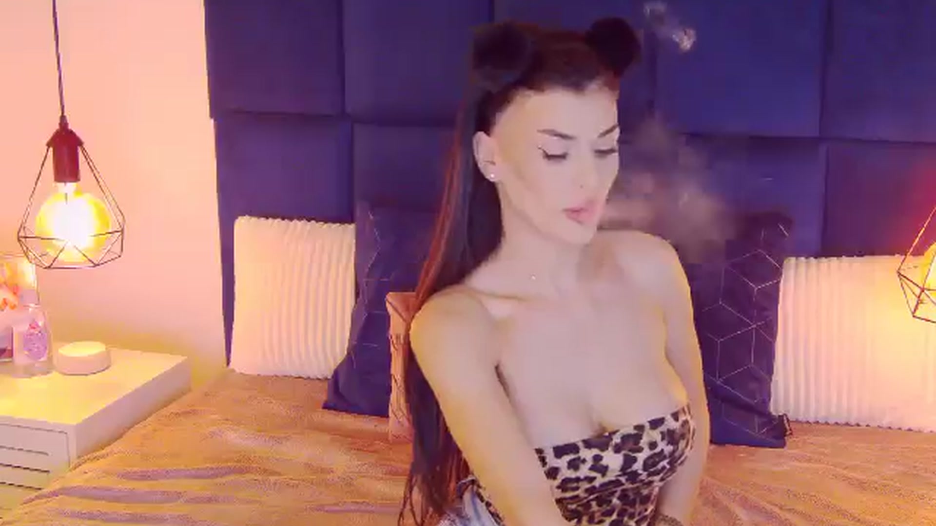 Gallery image thumbnail from MayaMaley's myfreecams stream on, 06/02/2024, 09:18 image 17 of 20