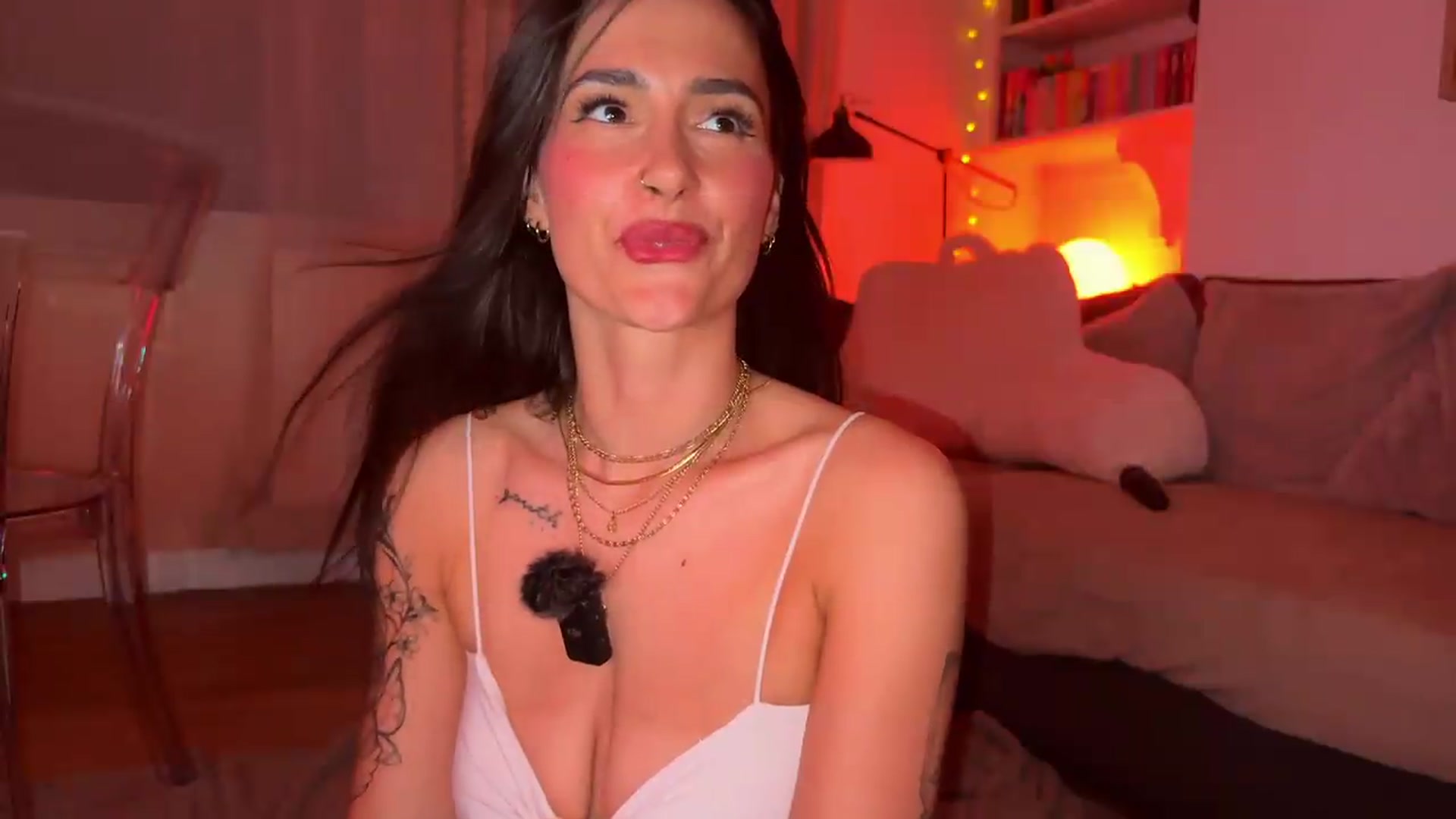 Gallery image thumbnail from MayaMayBee's myfreecams stream on, 06/23/2026, 23:28 image 11 of 20