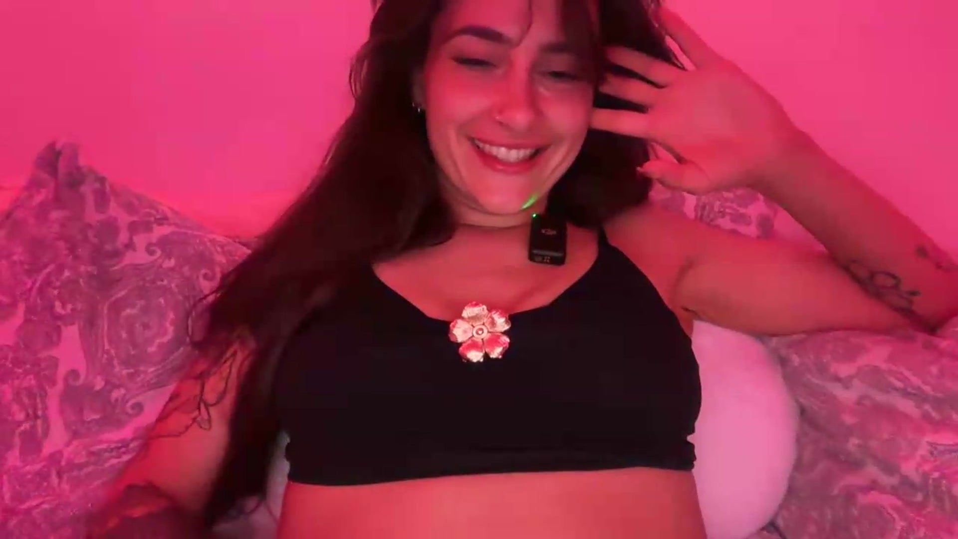 Gallery image thumbnail from MayaMayBee's myfreecams stream on, 06/26/2026, 24:06 image 8 of 20