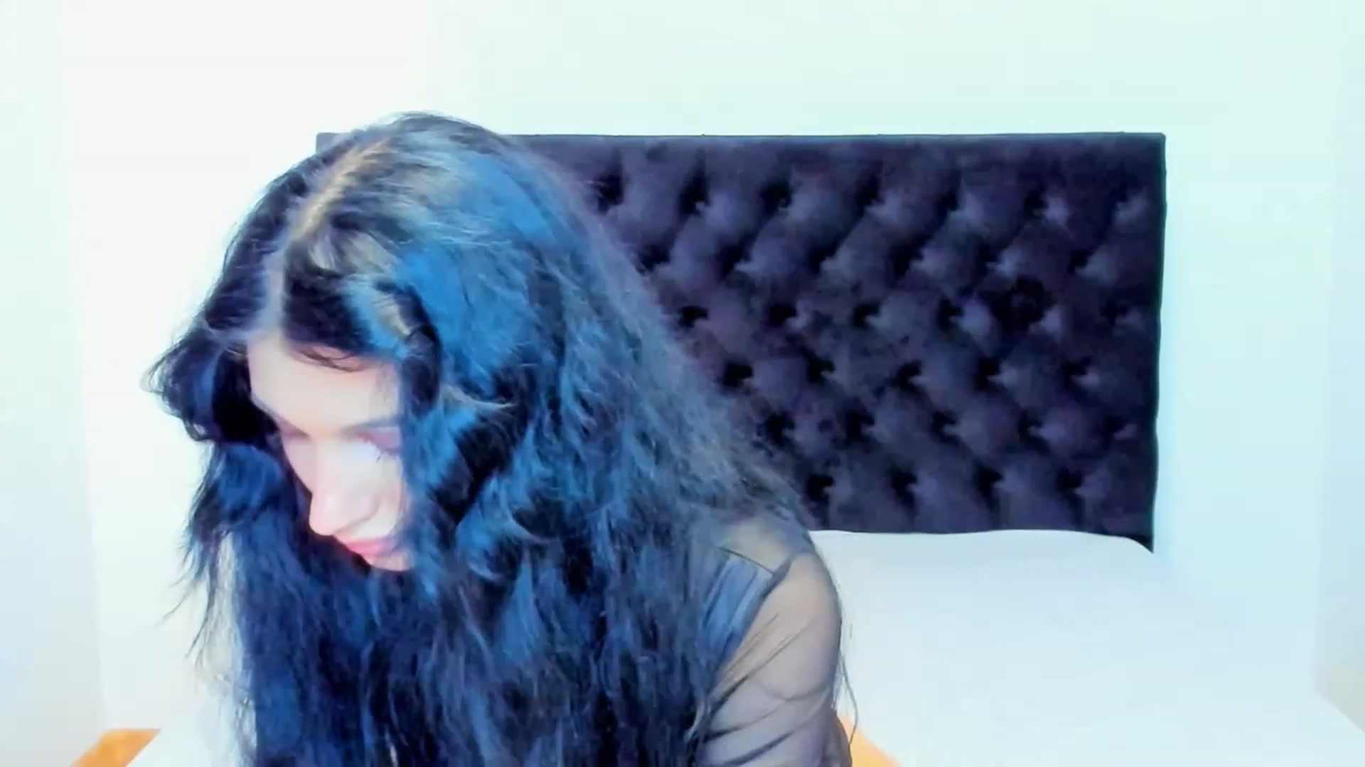 Gallery image thumbnail from MayaSin3's myfreecams stream on, 12/19/2022, 10:27 image 15 of 20