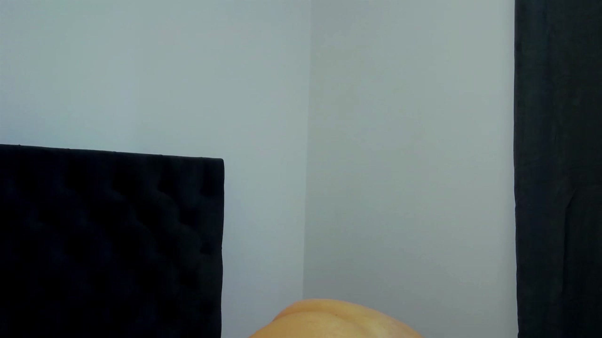 Gallery image thumbnail from MayaSin3's myfreecams stream on, 12/29/2022, 14:22 image 10 of 20
