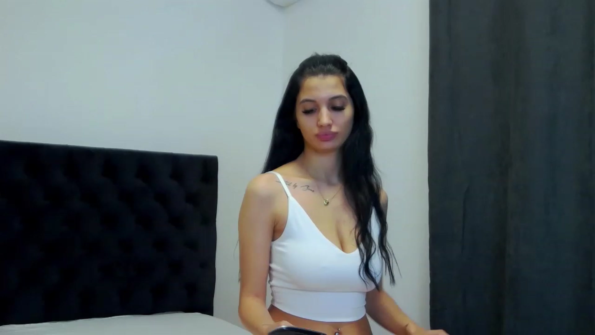 Gallery image thumbnail from MayaSin3's myfreecams stream on, 12/29/2022, 14:22 image 18 of 20