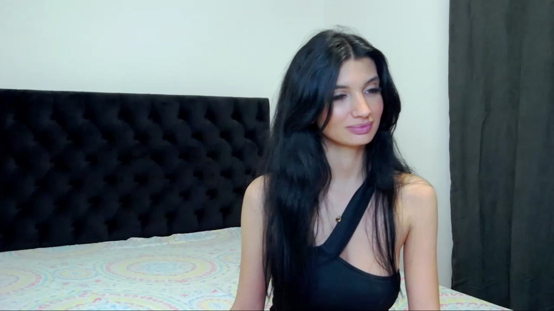 Gallery image thumbnail from MayaSin3's myfreecams stream on, 01/03/2023, 22:43 image 5 of 20