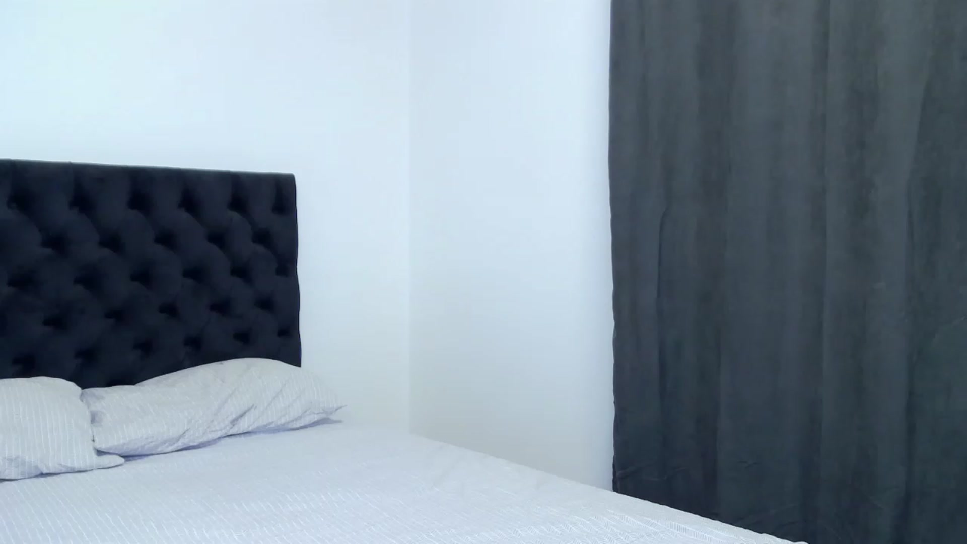 Gallery image thumbnail from MayaSin3's myfreecams stream on, 01/10/2023, 24:01 image 9 of 20