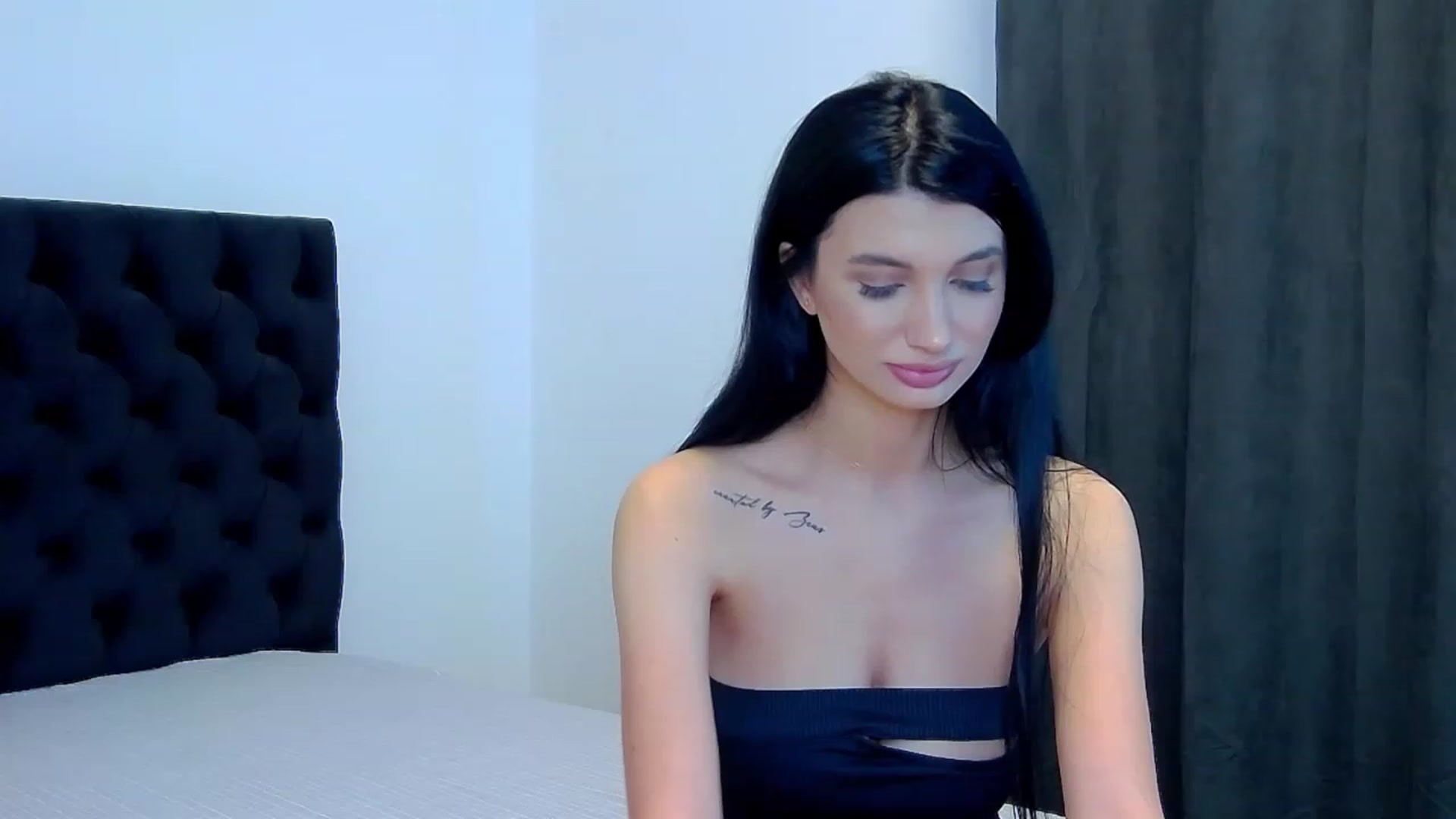 Gallery image thumbnail from MayaSin3's myfreecams stream on, 01/26/2023, 14:18 image 18 of 20