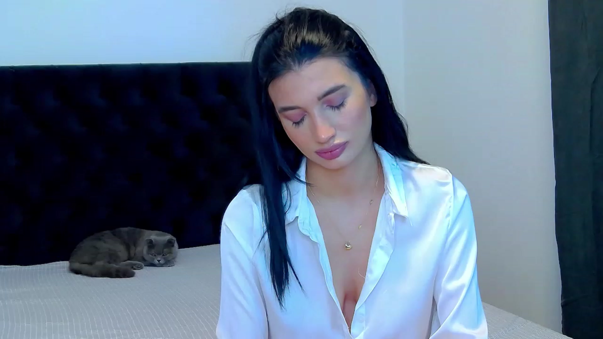 Gallery image thumbnail from MayaSin3's myfreecams stream on, 01/31/2023, 24:33 image 13 of 20