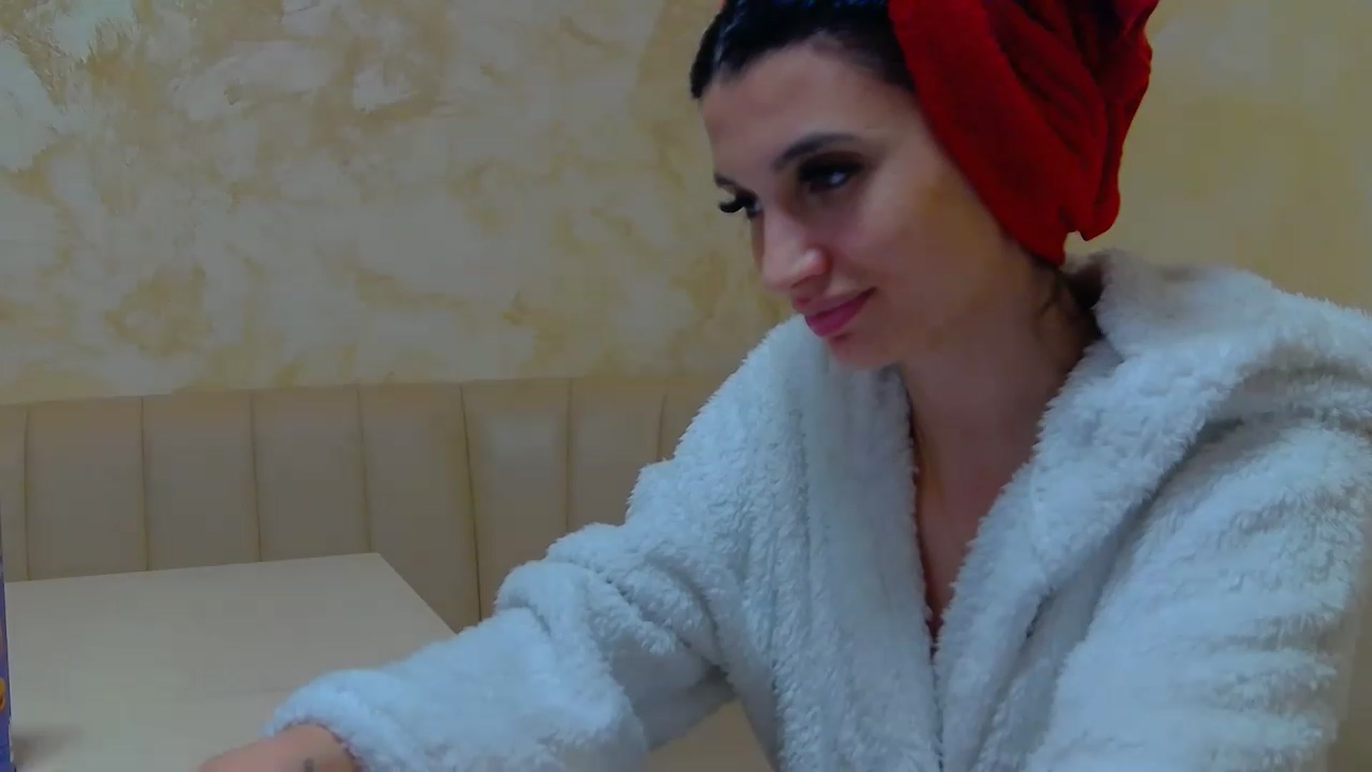 Gallery image thumbnail from MayaSin3's myfreecams stream on, 02/02/2023, 06:45 image 7 of 20