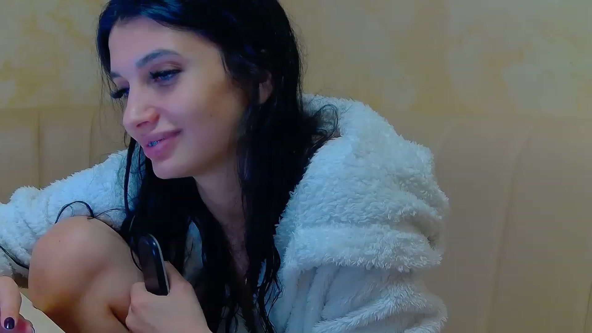 Gallery image thumbnail from MayaSin3's myfreecams stream on, 02/02/2023, 06:45 image 20 of 20