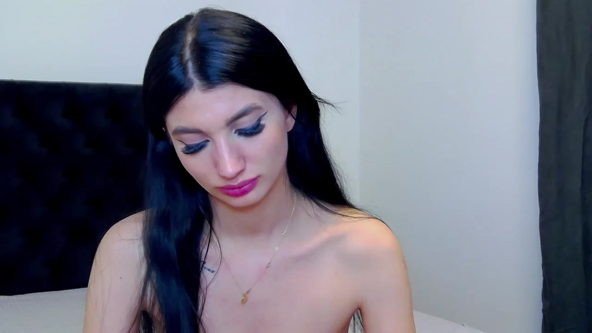 Gallery image thumbnail from MayaSin3's myfreecams stream on, 02/05/2023, 08:05 image 15 of 20