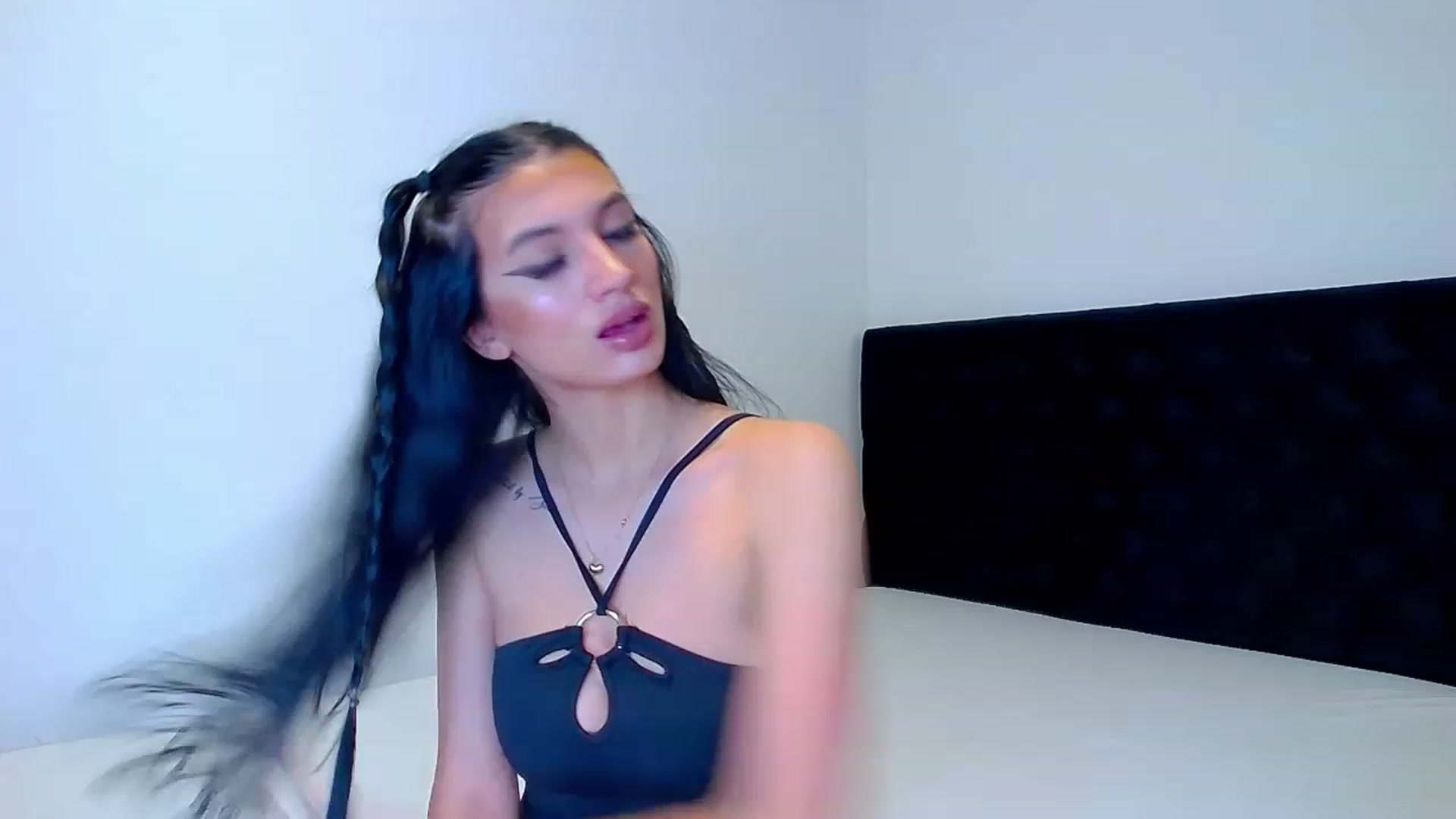 Gallery image thumbnail from MayaSin3's myfreecams stream on, 02/20/2023, 20:49 image 1 of 20