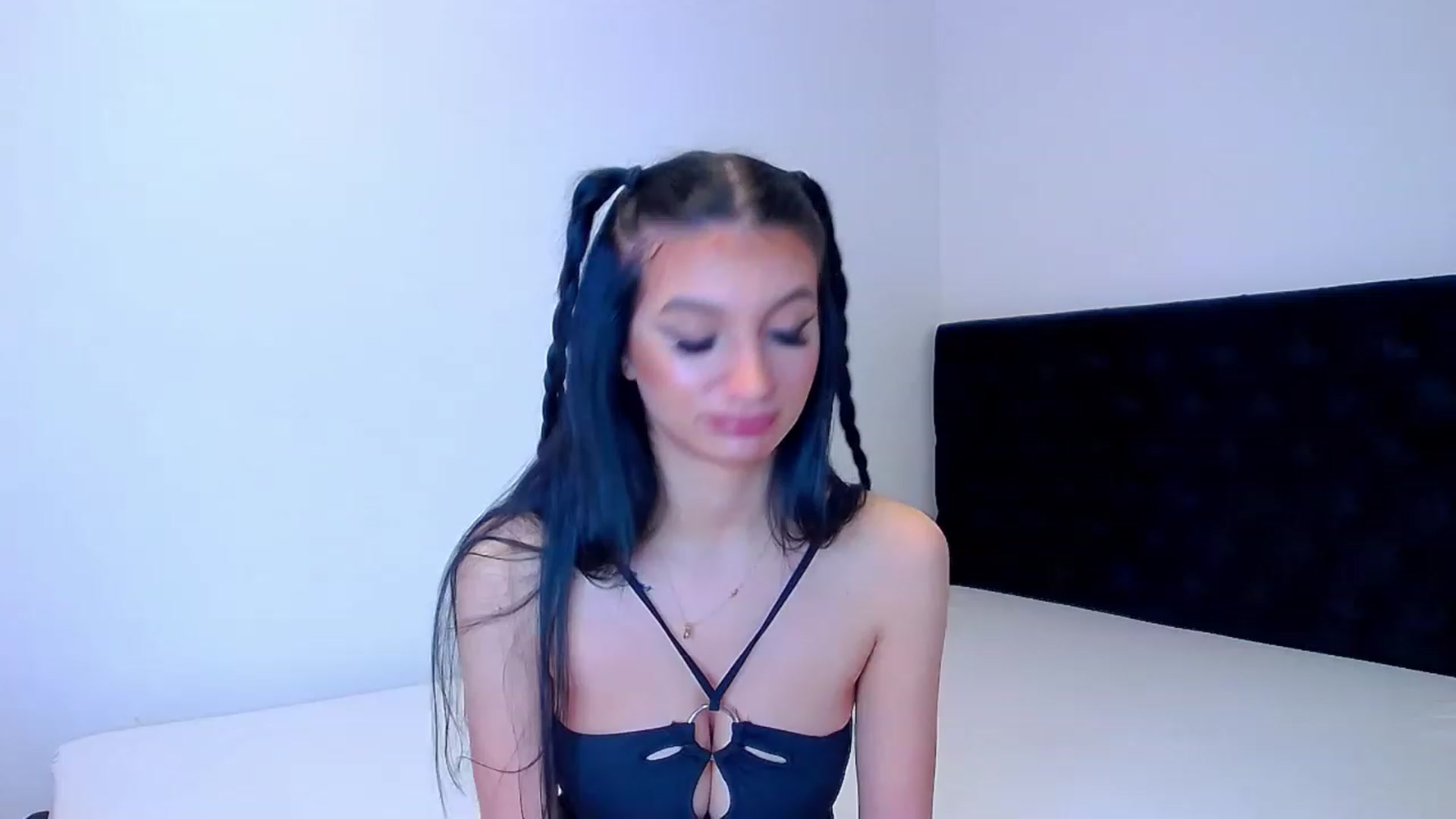 Gallery image thumbnail from MayaSin3's myfreecams stream on, 02/20/2023, 21:08 image 12 of 20