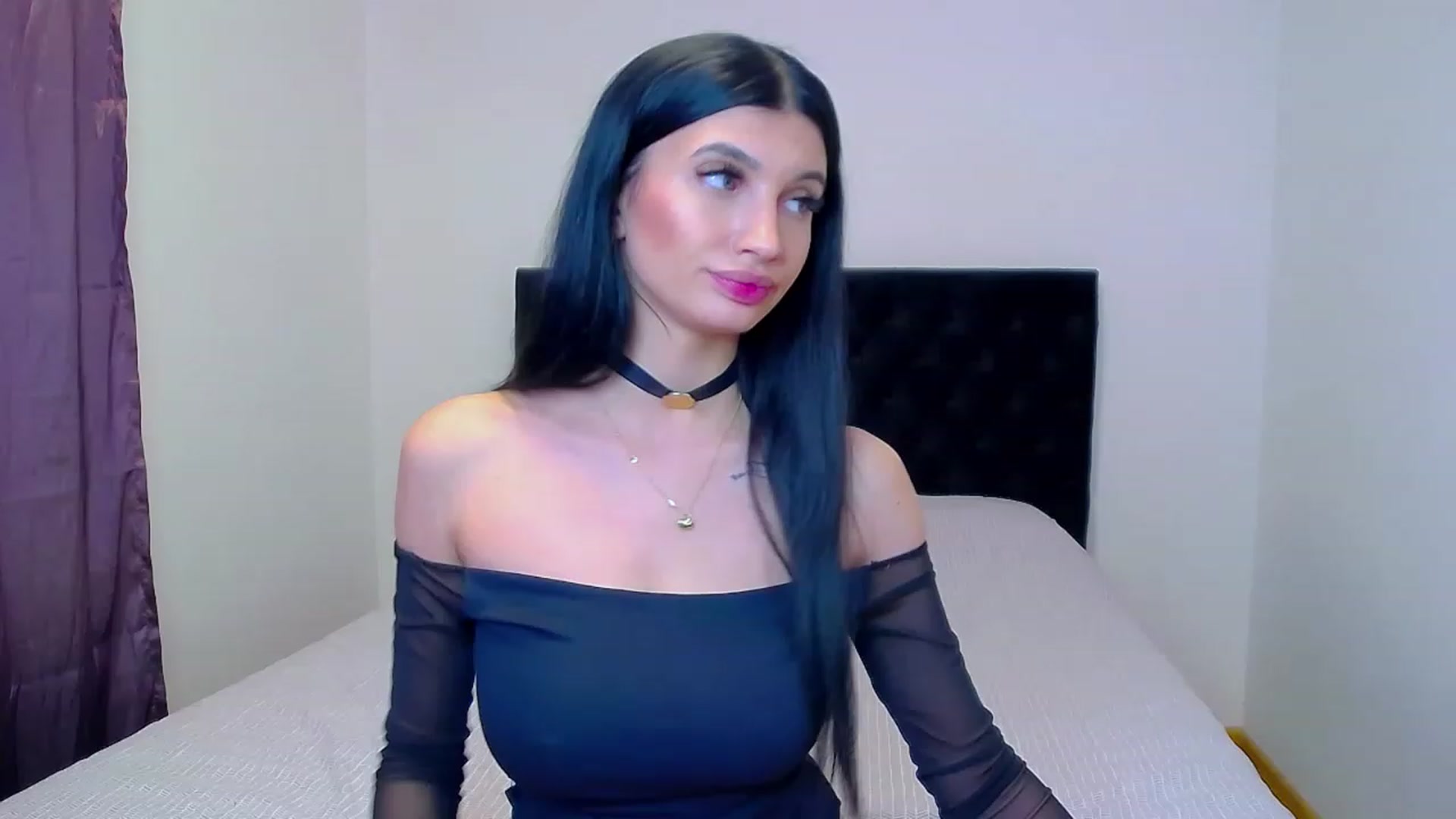 Gallery image thumbnail from MayaSin3's myfreecams stream on, 03/02/2023, 19:03 image 7 of 20
