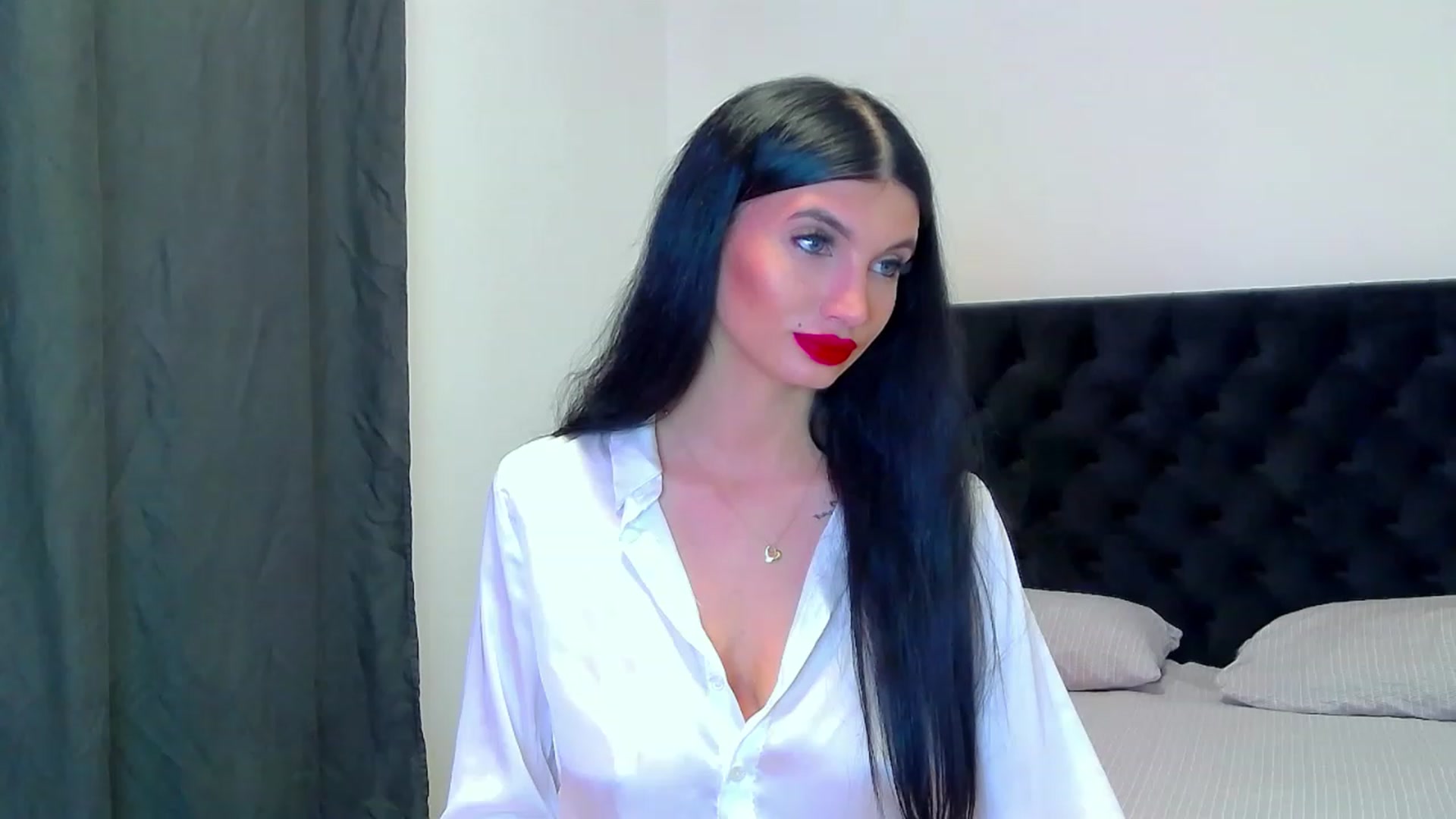 Gallery image thumbnail from MayaSin3's myfreecams stream on, 03/08/2023, 22:01 image 4 of 20