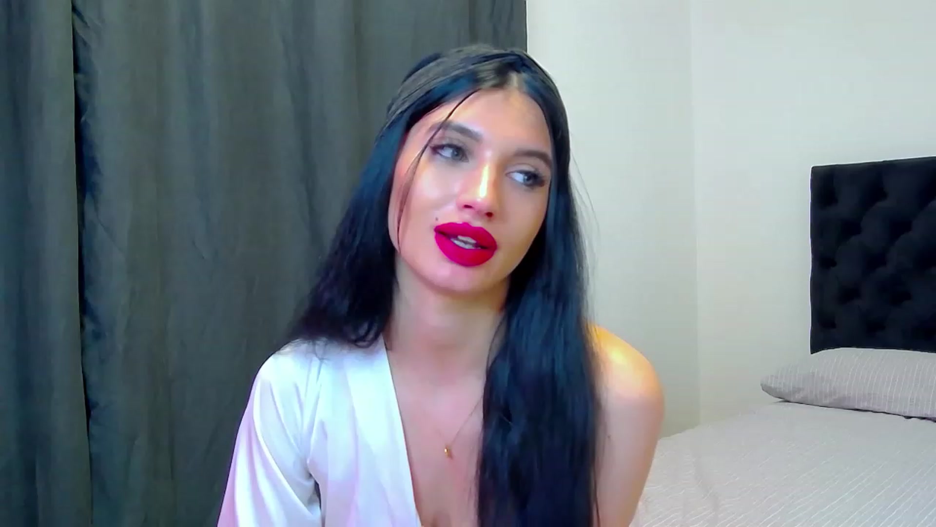 Gallery image thumbnail from MayaSin3's myfreecams stream on, 03/09/2023, 24:38 image 18 of 20