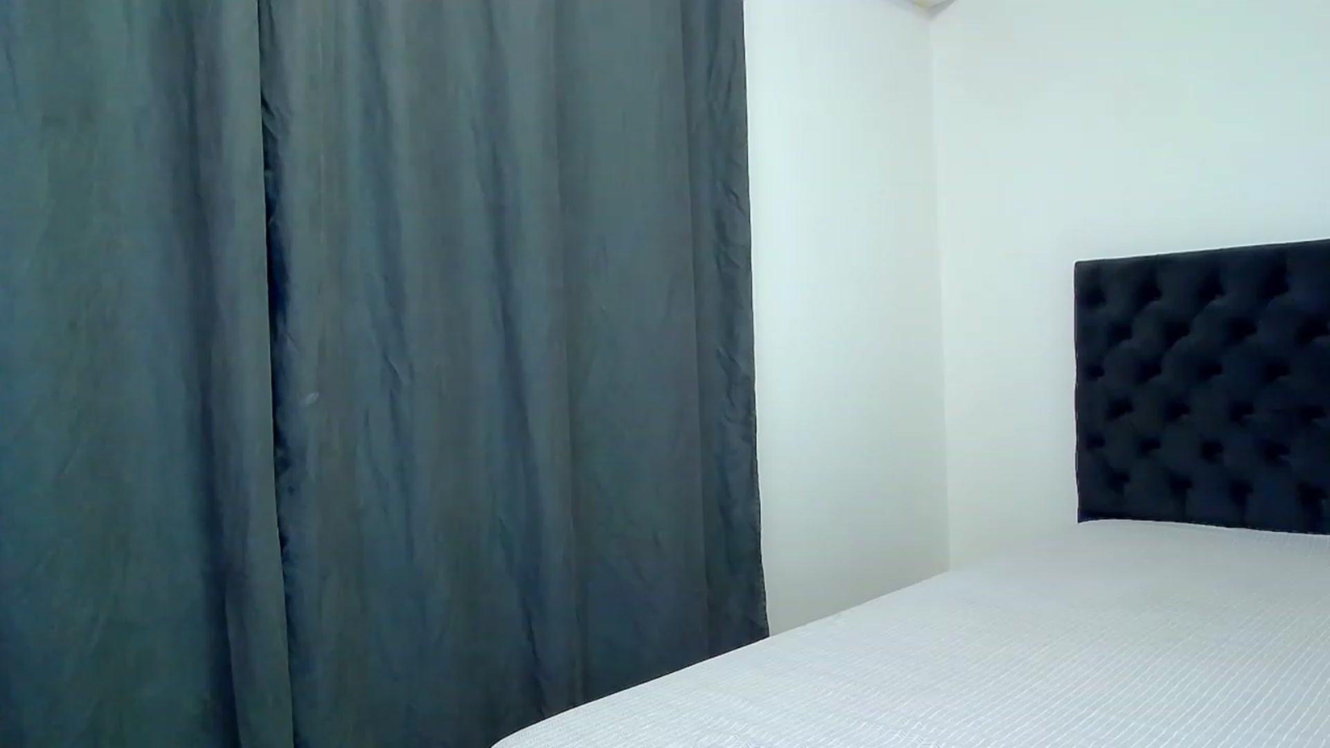Gallery image thumbnail from MayaSin3's myfreecams stream on, 03/10/2023, 21:24 image 2 of 20
