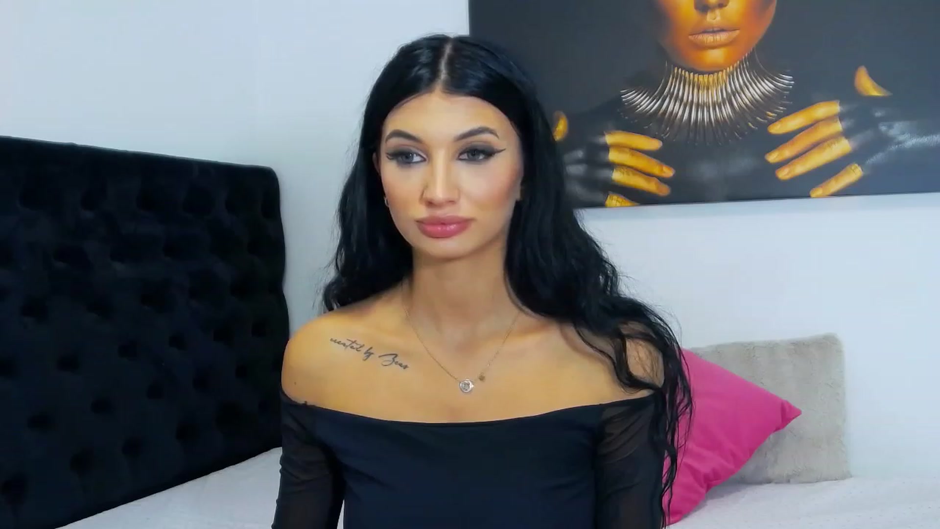 Gallery image thumbnail from MayaSin3's myfreecams stream on, 10/02/2023, 13:51 image 6 of 20
