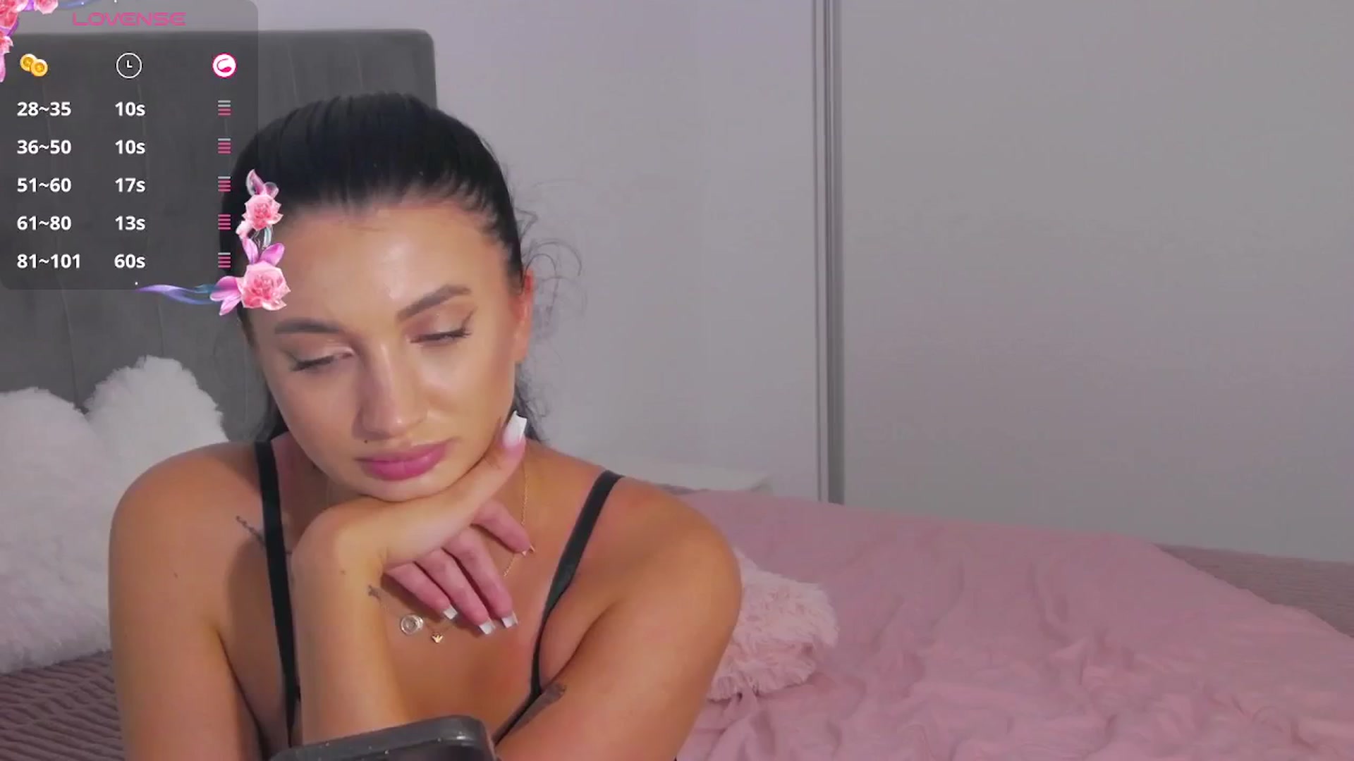 Gallery image thumbnail from MayaSin3's myfreecams stream on, 09/18/2024, 02:38 image 6 of 20