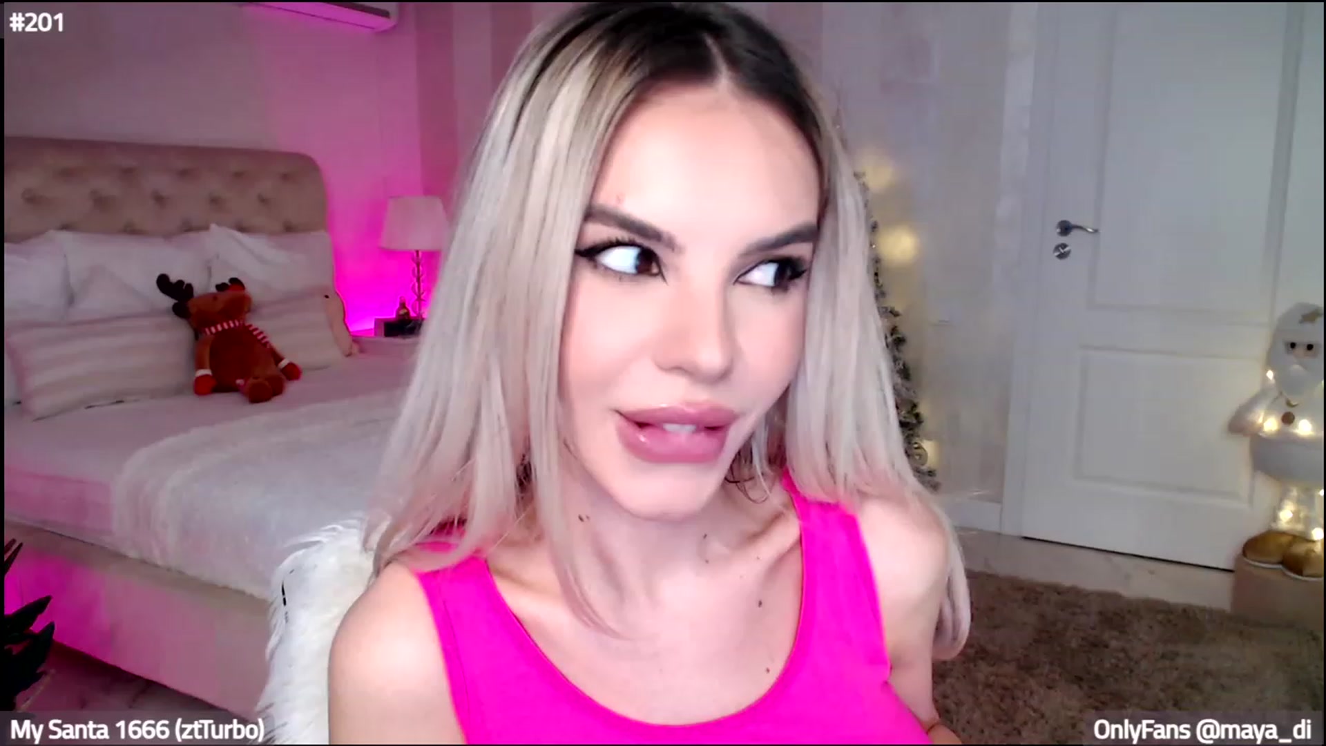 Gallery image thumbnail from Maya_Di's myfreecams stream on, 12/07/2022, 24:08 image 13 of 20