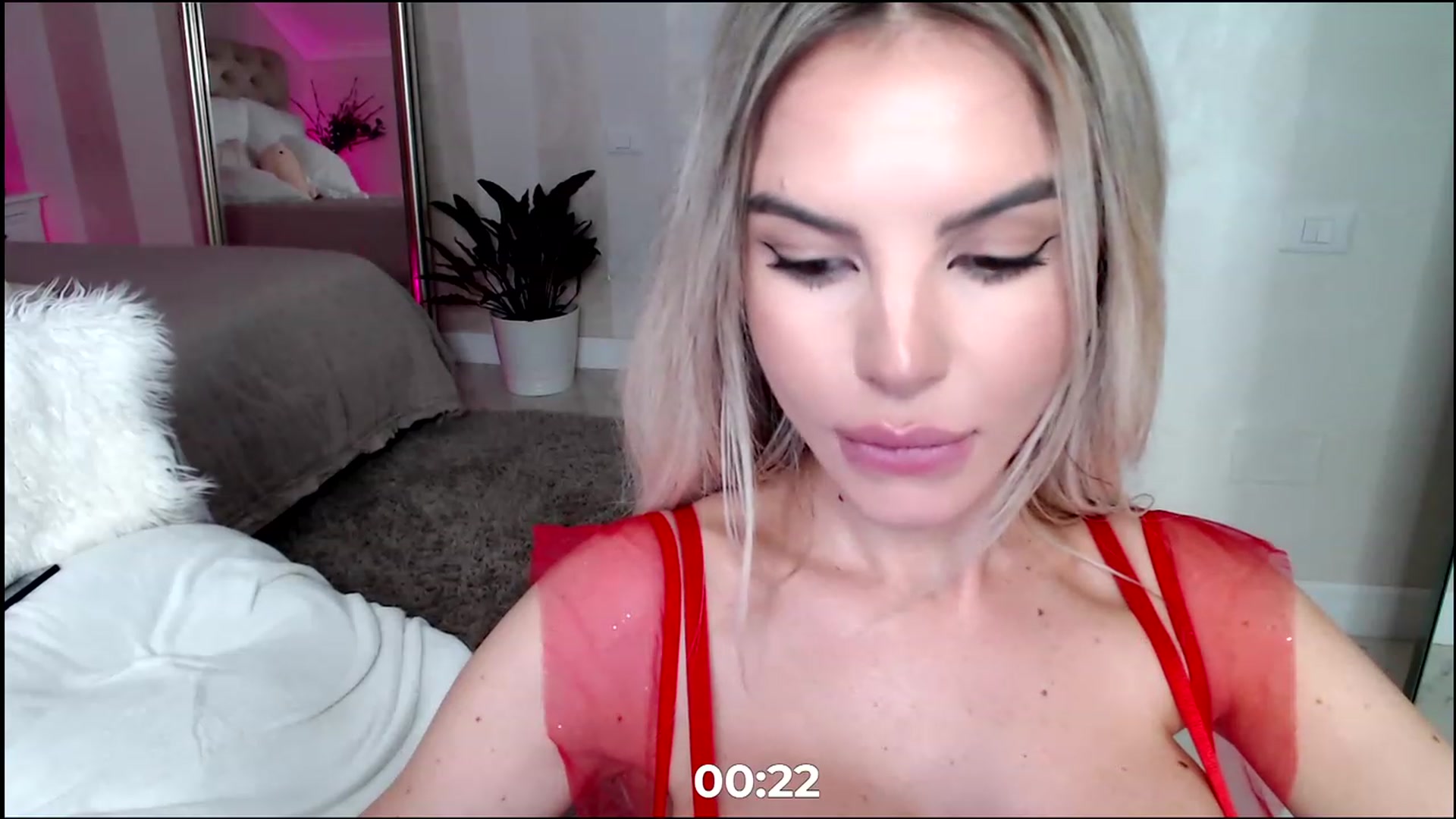 Gallery image thumbnail from Maya_Di's myfreecams stream on, 12/28/2022, 24:06 image 20 of 20