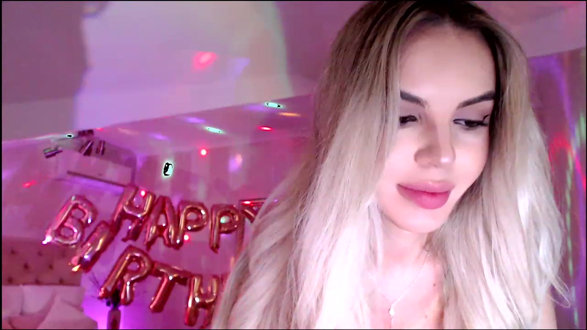 Gallery image thumbnail from Maya_Di's myfreecams stream on, 01/17/2023, 24:09 image 10 of 20