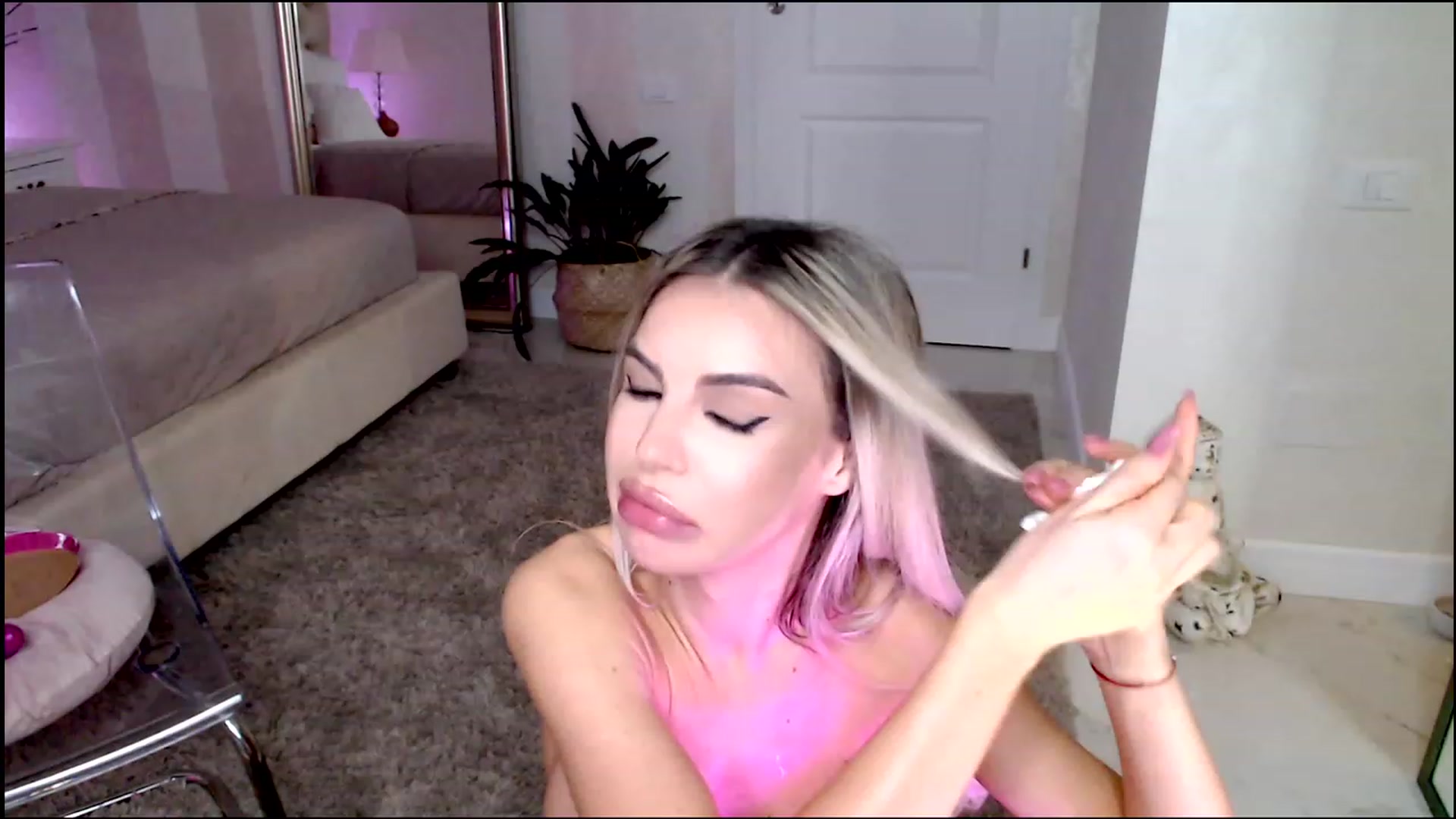 Gallery image thumbnail from Maya_Di's myfreecams stream on, 01/31/2023, 02:02 image 10 of 20