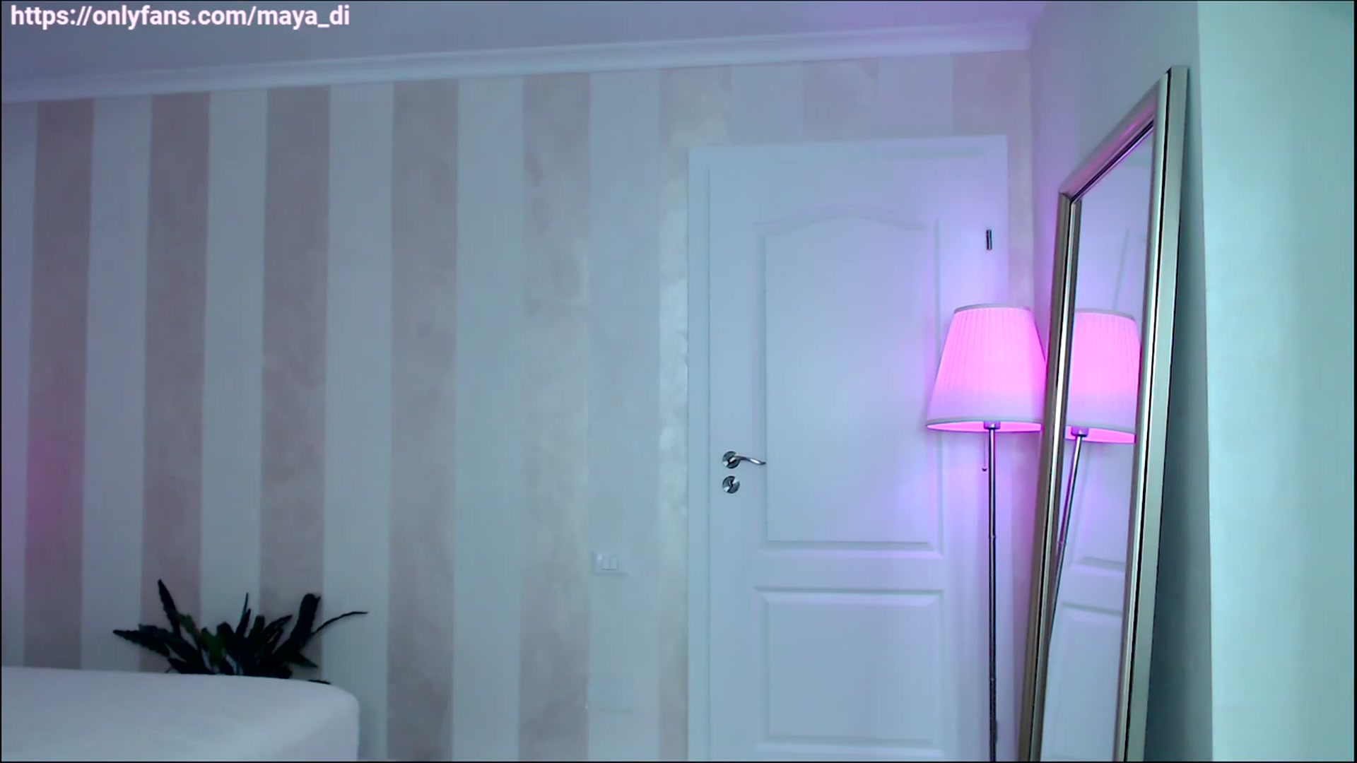 Gallery image thumbnail from Maya_Di's myfreecams stream on, 03/15/2023, 24:49 image 15 of 20