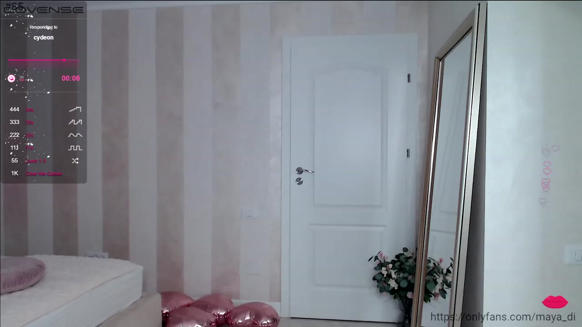 Gallery image thumbnail from Maya_Di's myfreecams stream on, 04/09/2023, 24:22 image 17 of 20