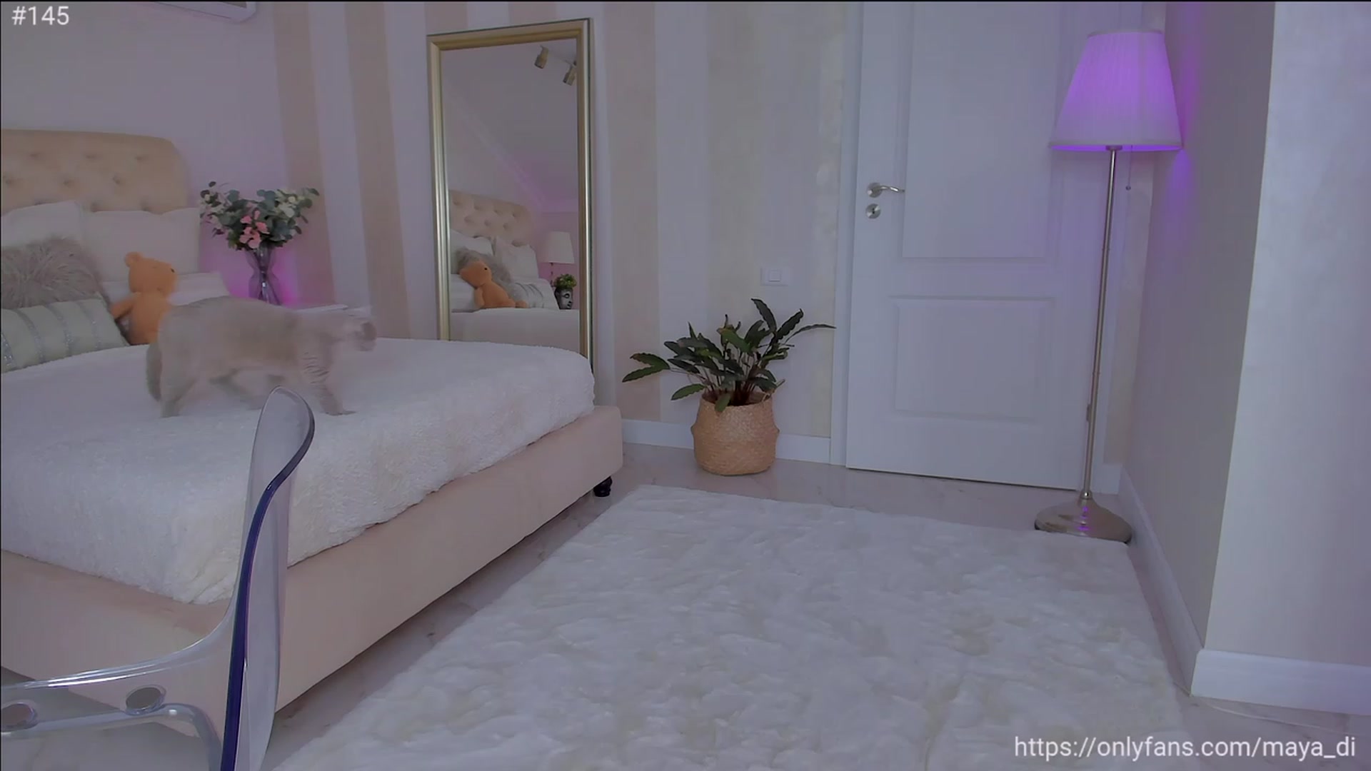 Gallery image thumbnail from Maya_Di's myfreecams stream on, 05/10/2023, 07:28 image 6 of 20