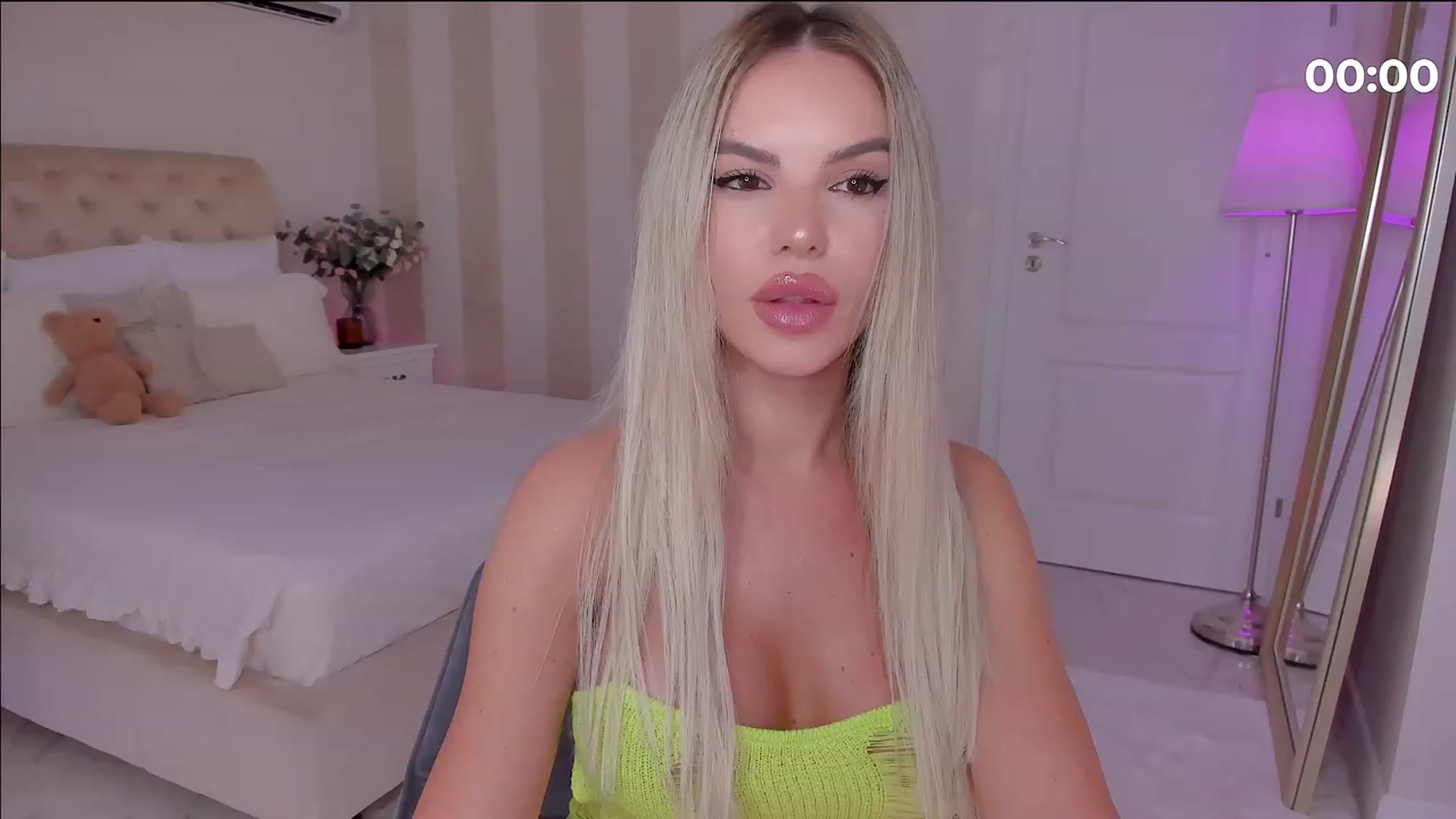 Gallery image thumbnail from Maya_Di's myfreecams stream on, 08/11/2023, 22:27 image 13 of 20