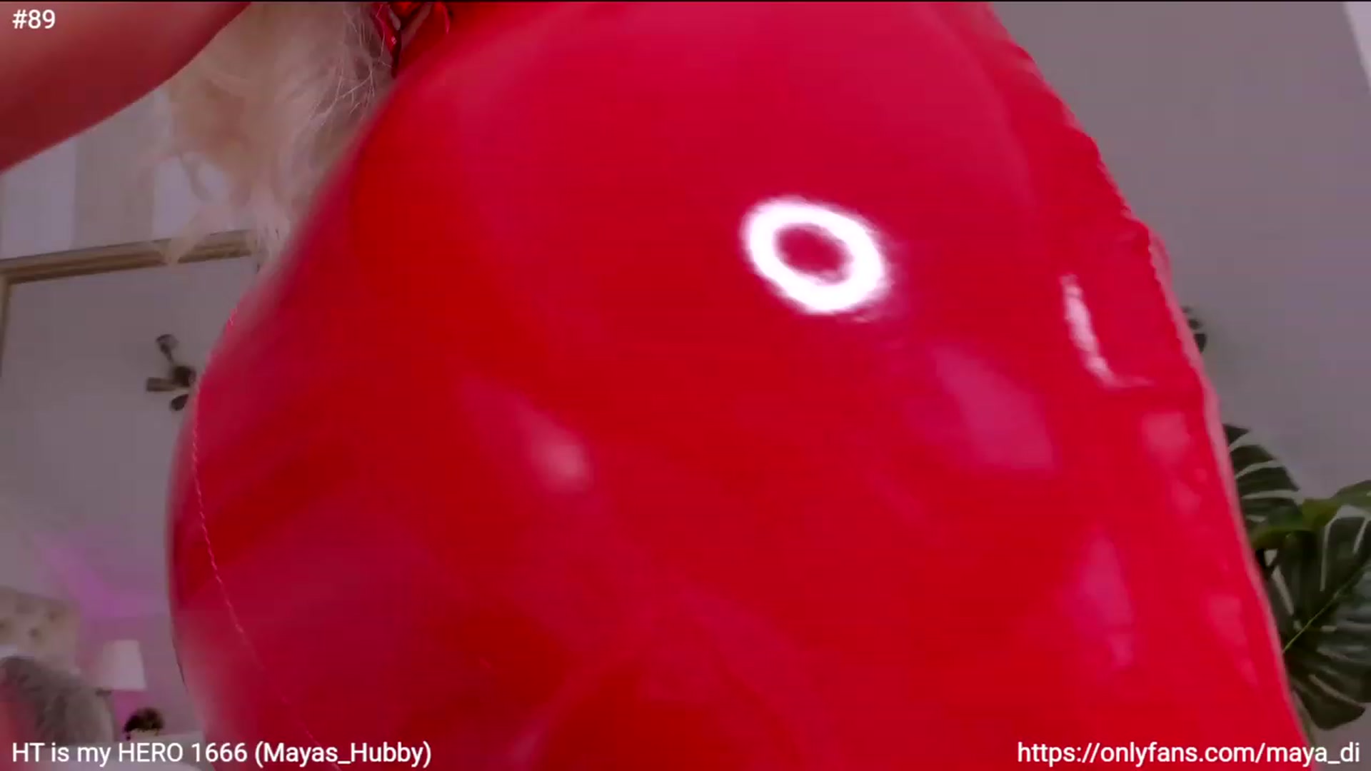 Gallery image thumbnail from Maya_Di's myfreecams stream on, 10/20/2023, 22:54 image 12 of 20