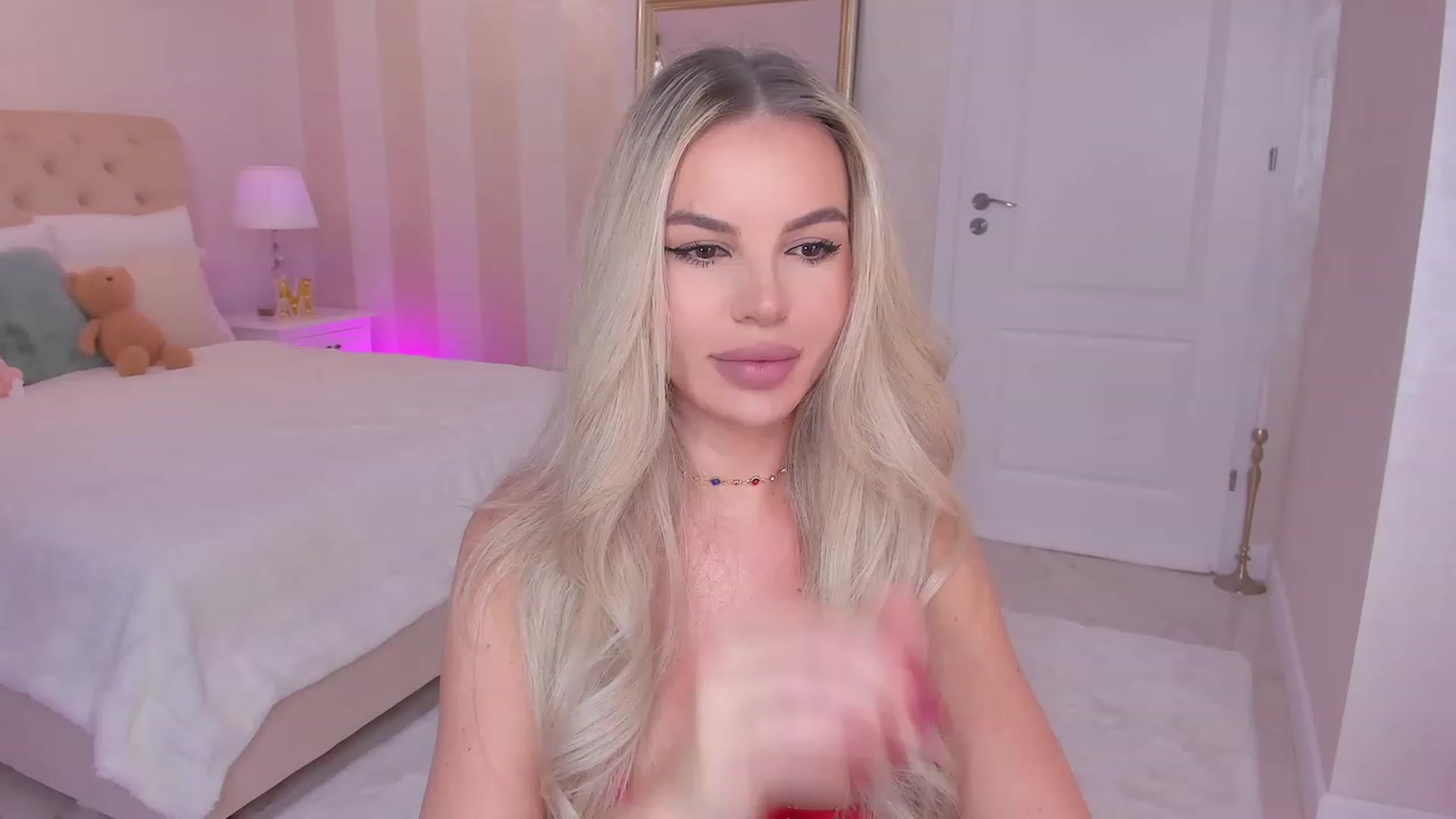 Gallery image thumbnail from Maya_Di's myfreecams stream on, 02/25/2024, 24:04 image 1 of 20