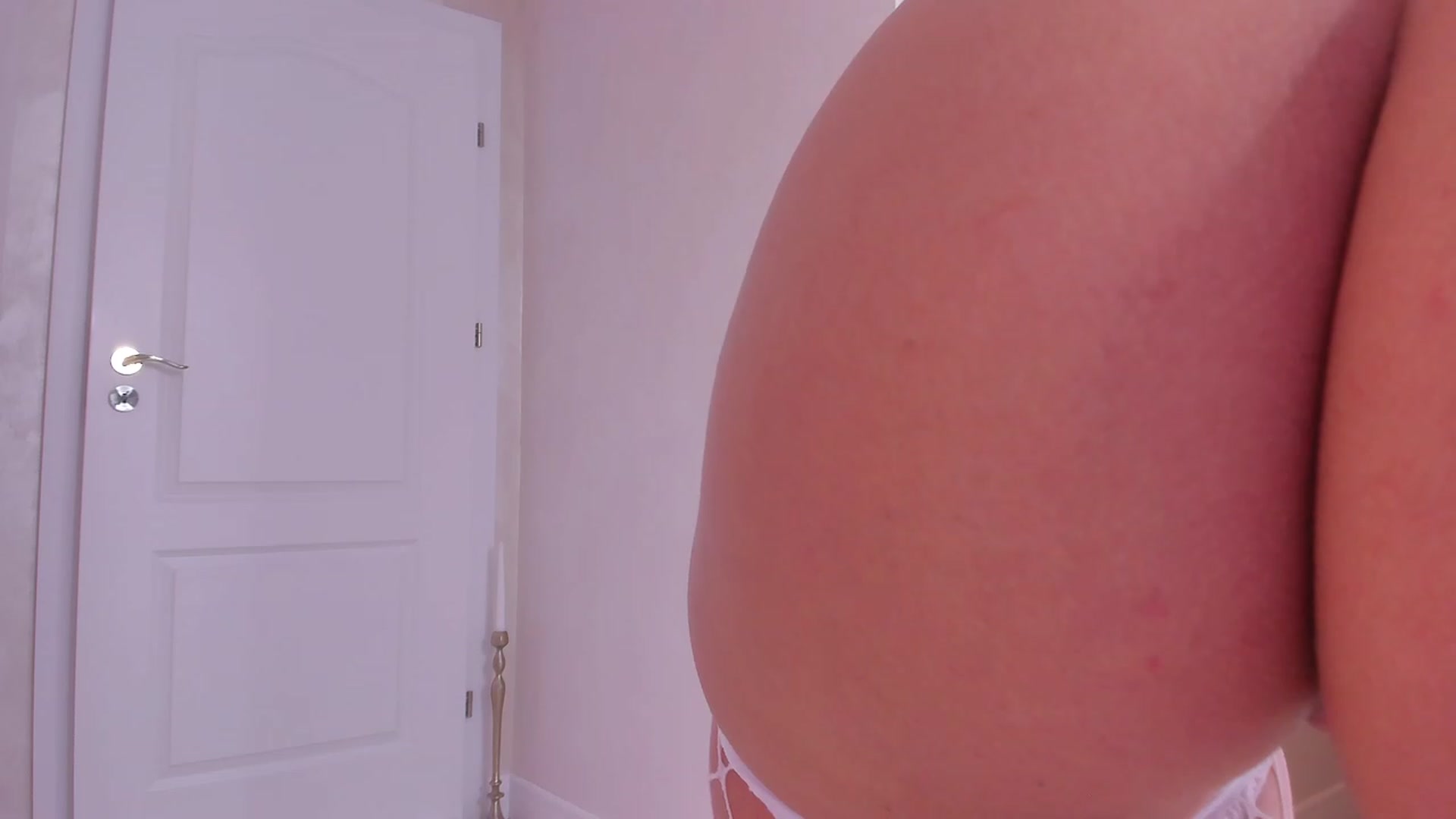 Gallery image thumbnail from Maya_Di's myfreecams stream on, 03/04/2024, 01:35 image 11 of 20